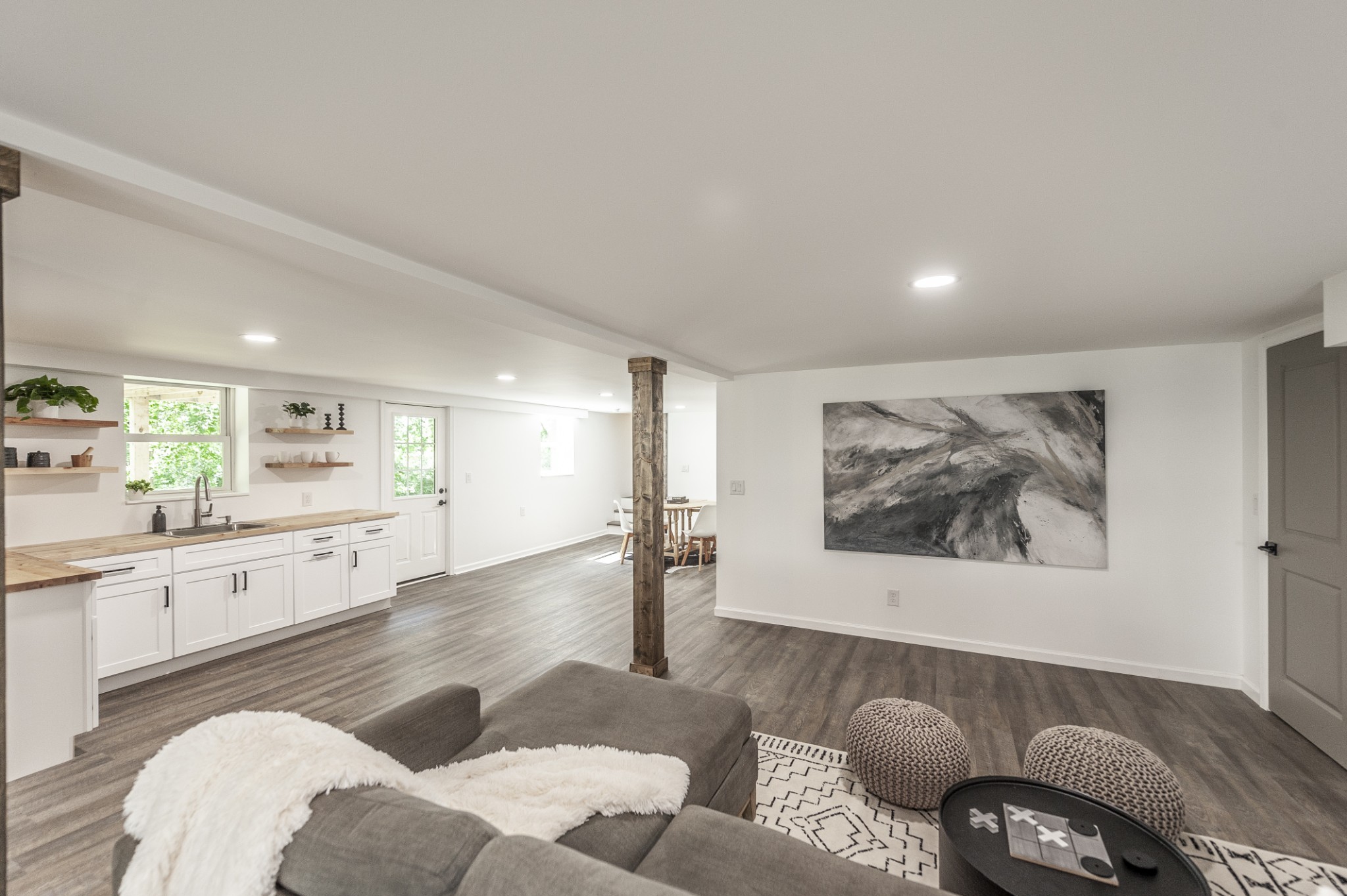 104 Dolphus Dr