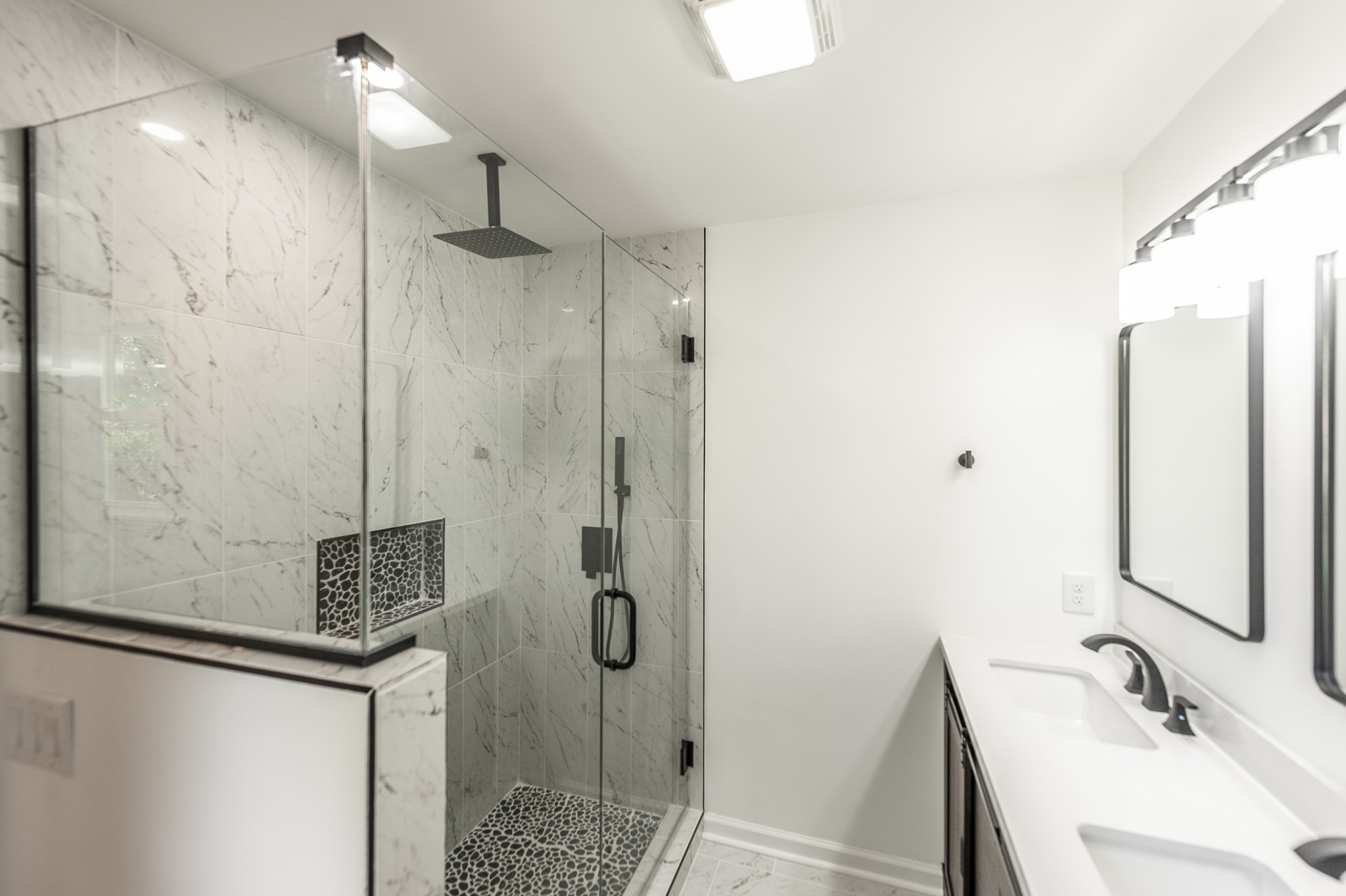 104 Dolphus Dr
