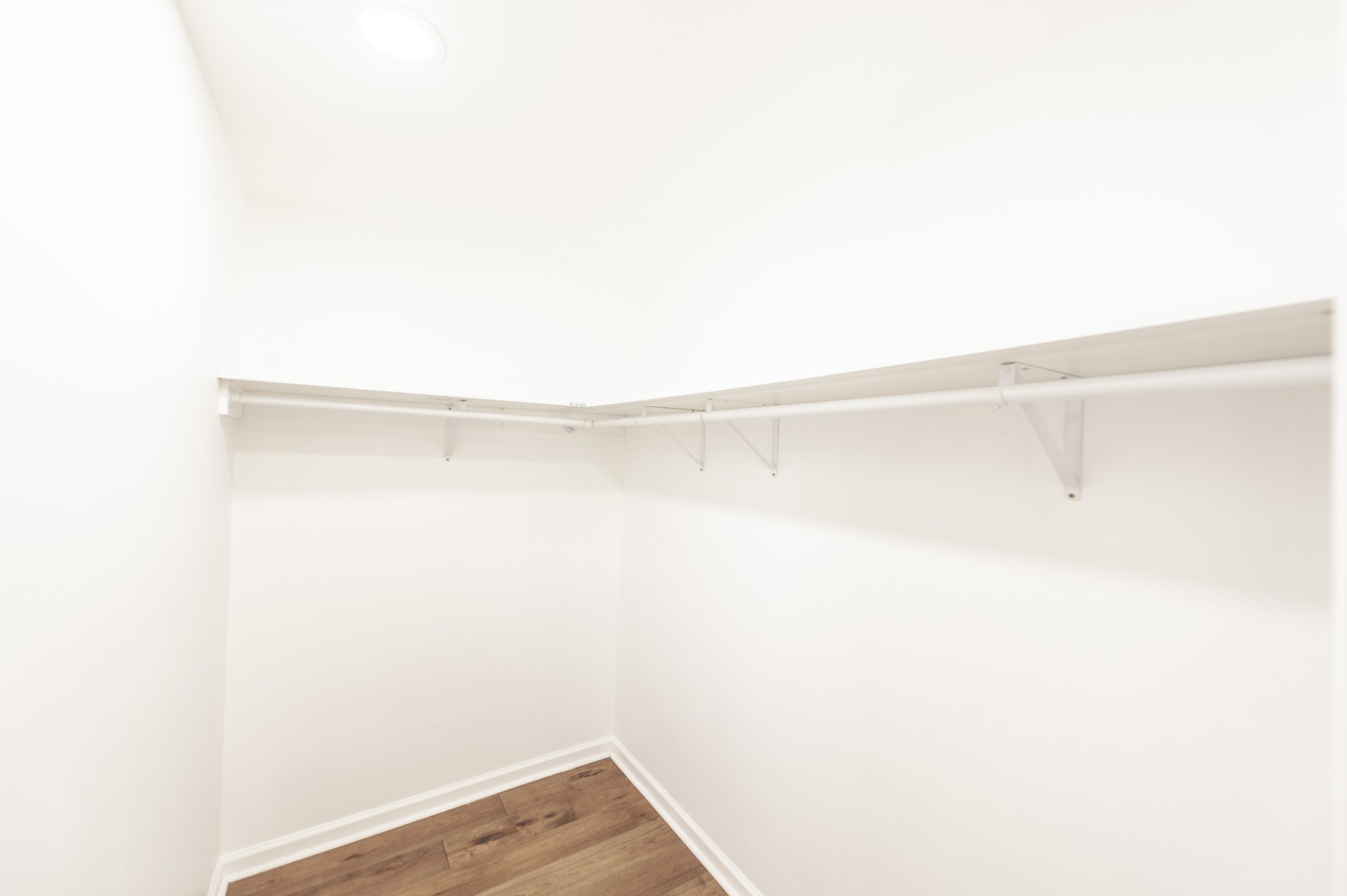 104 Dolphus Dr