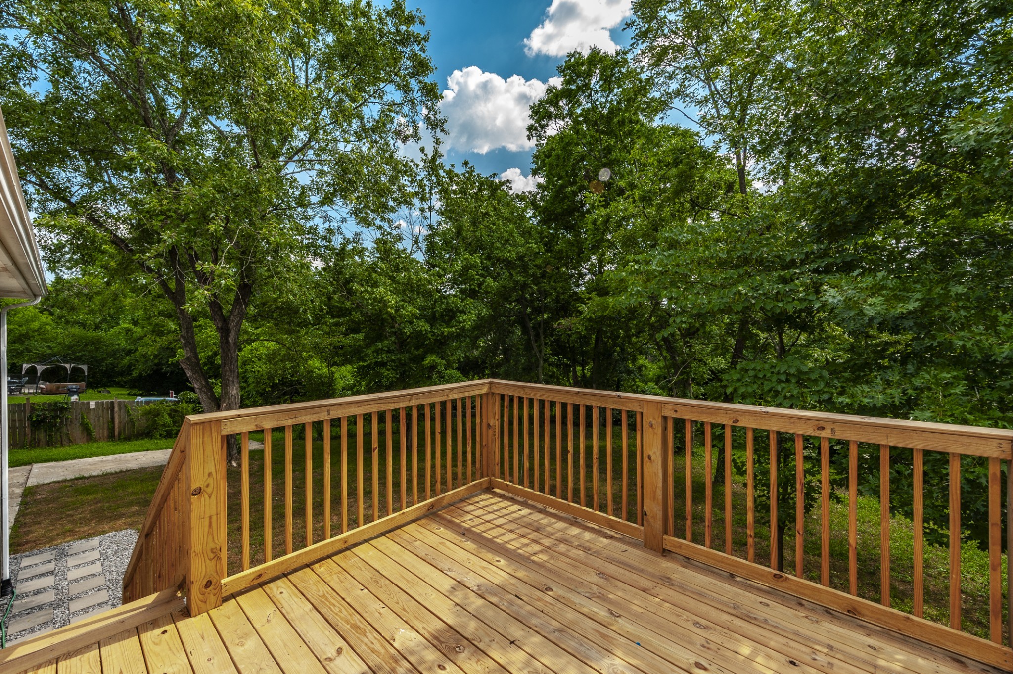 104 Dolphus Dr