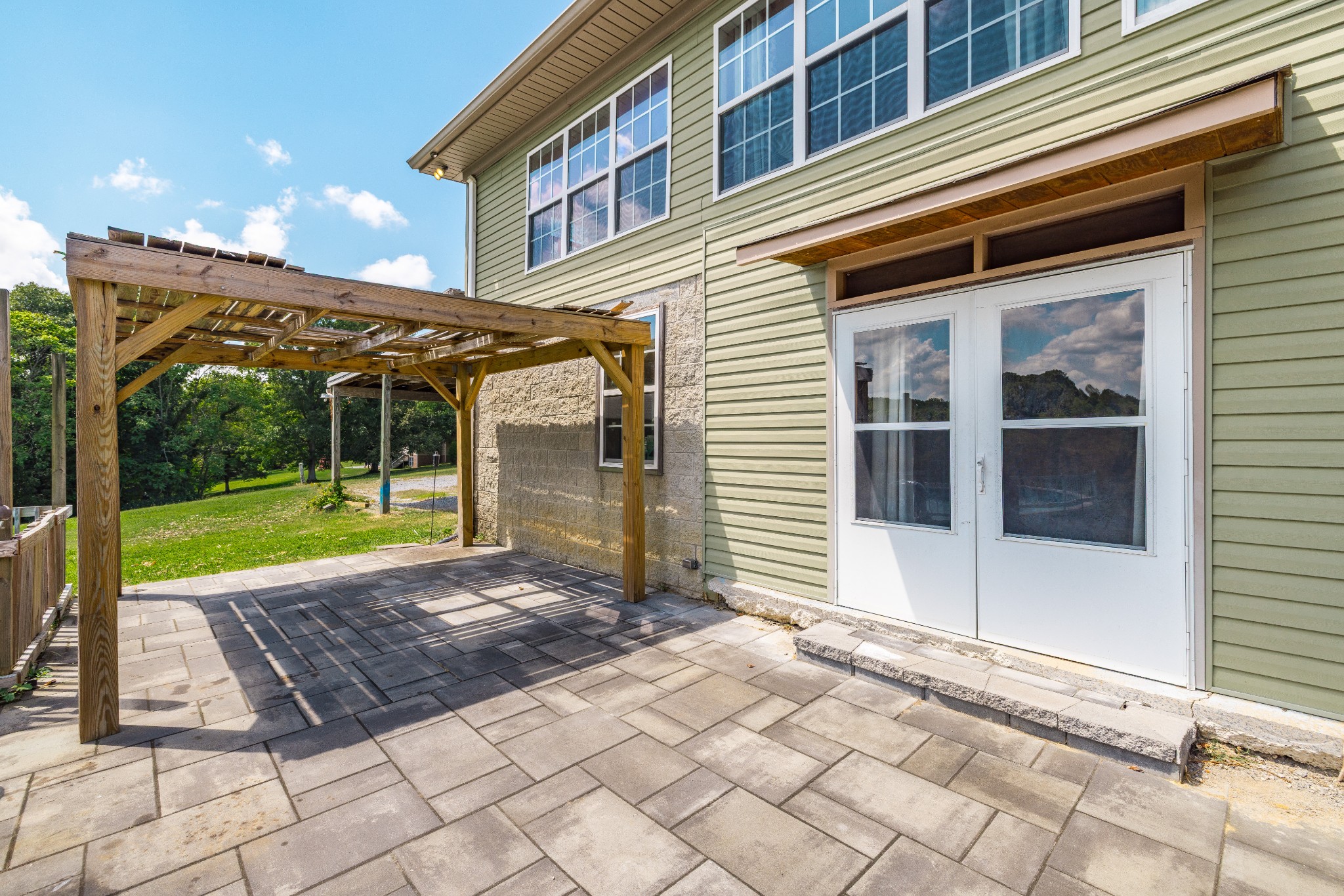 268 S Ray Rd