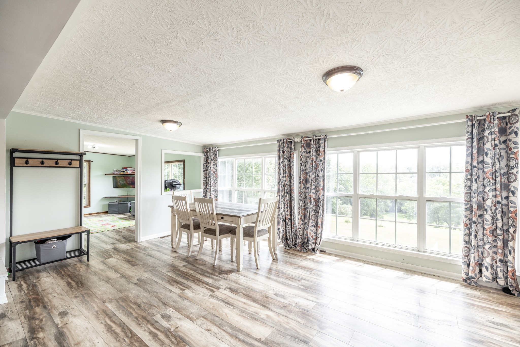 268 S Ray Rd