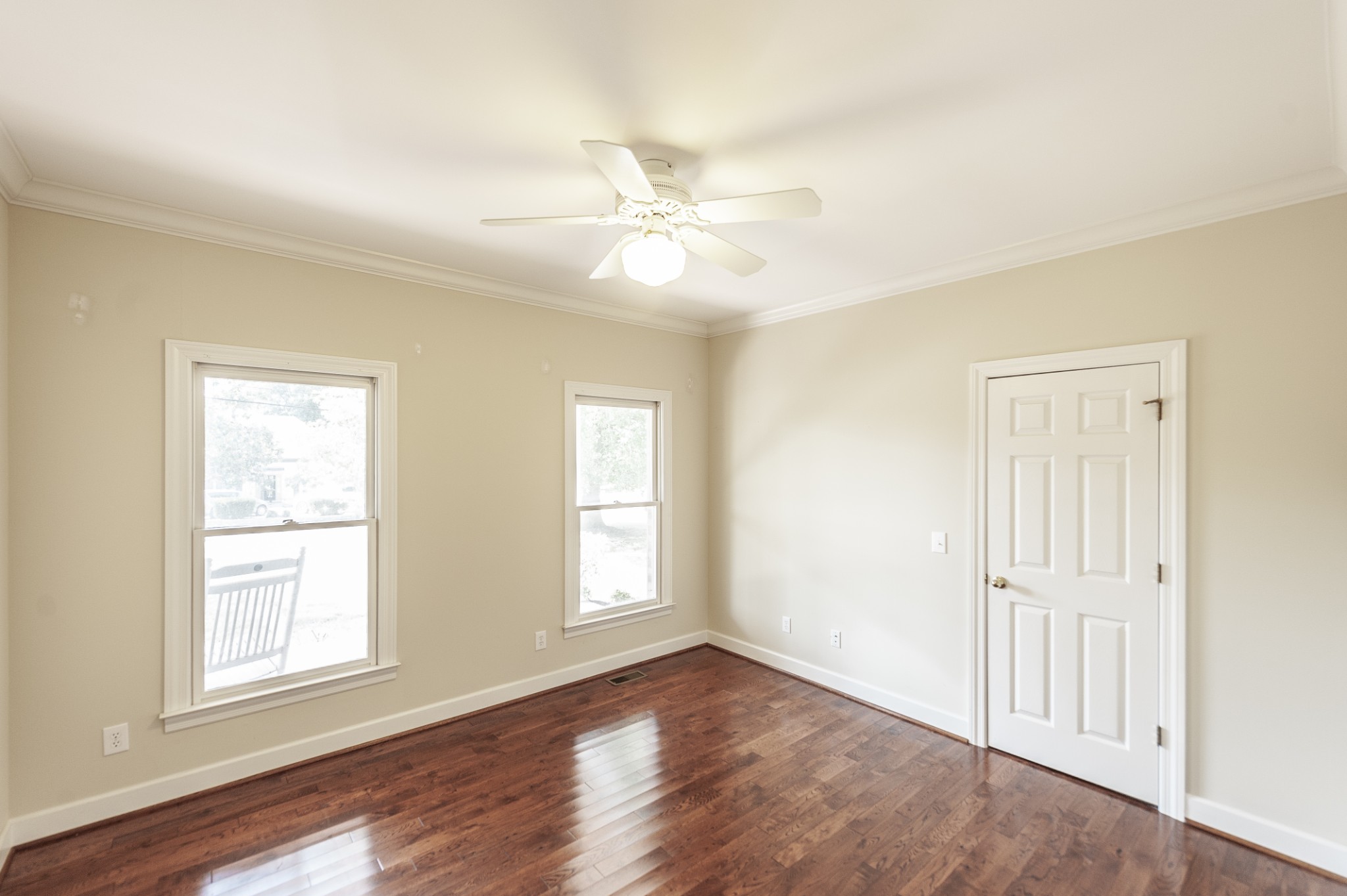 142 Stonehouse Dr
