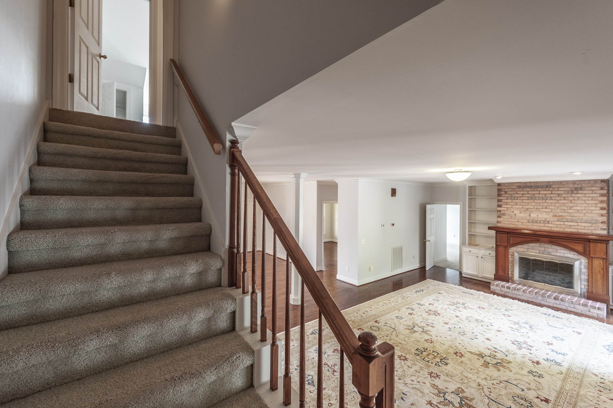 142 Stonehouse Dr