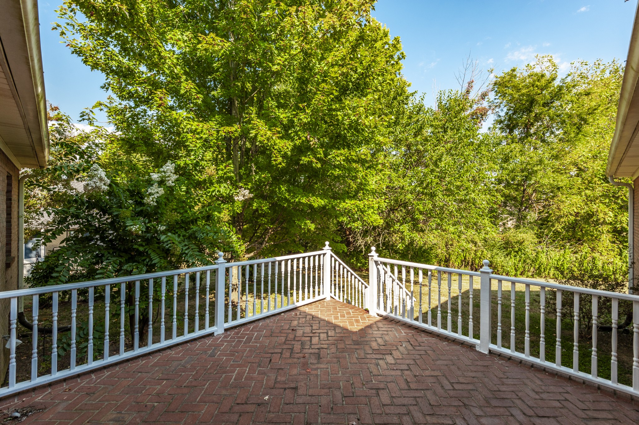 142 Stonehouse Dr