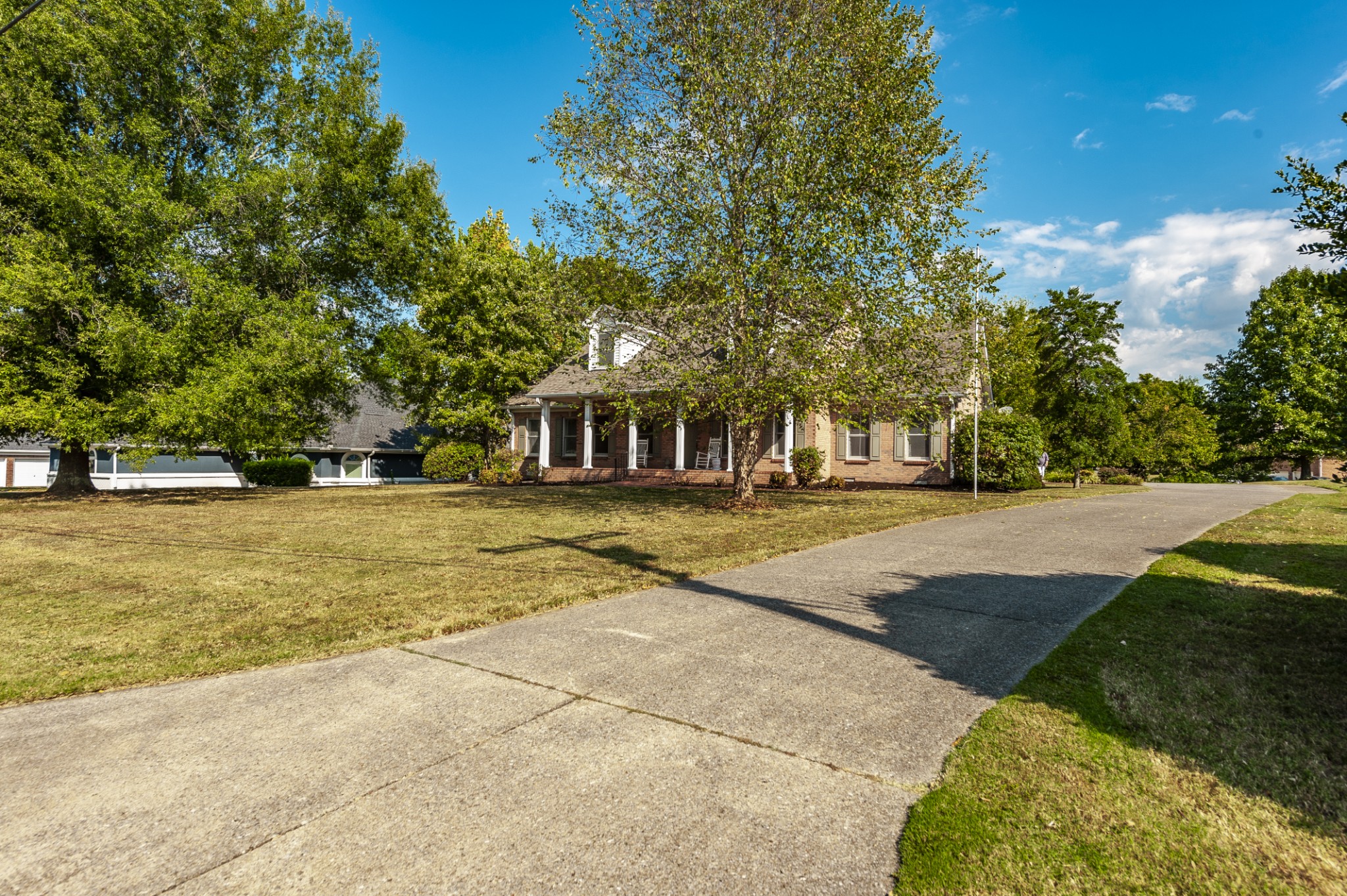 142 Stonehouse Dr