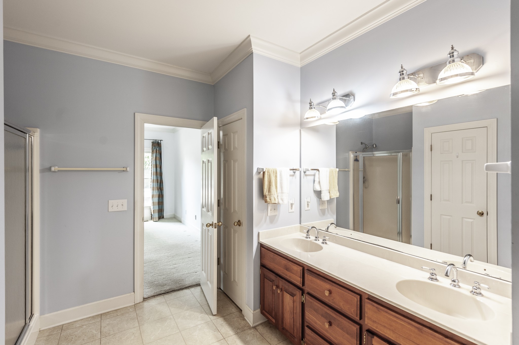 142 Stonehouse Dr