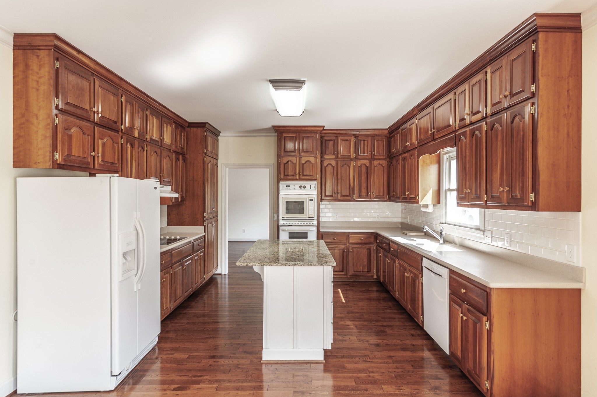 142 Stonehouse Dr