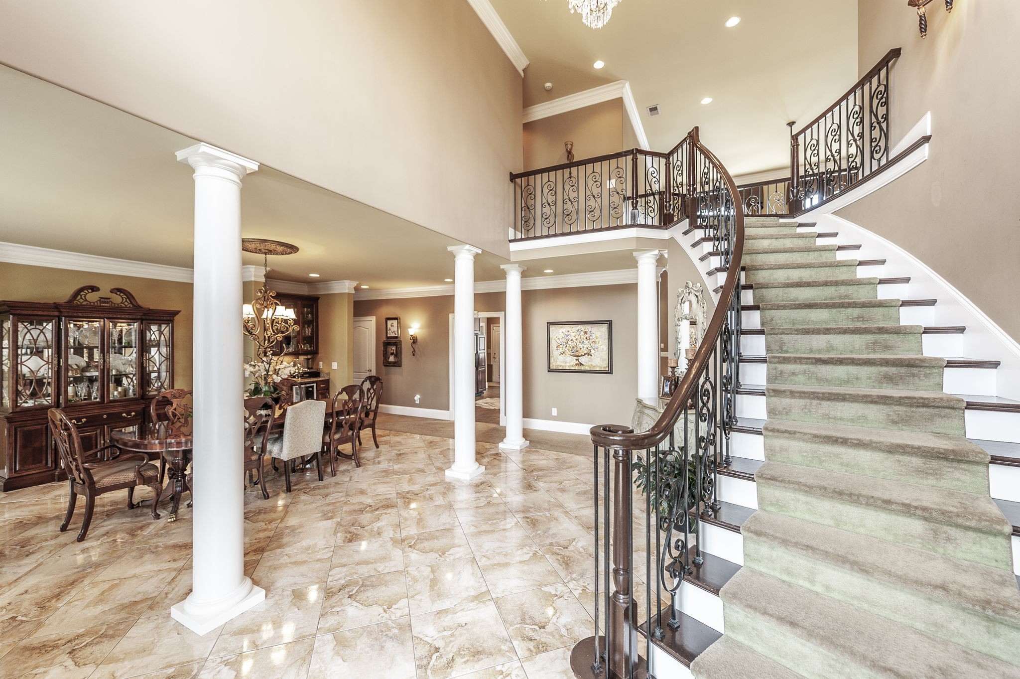 107 Mimosa Dr