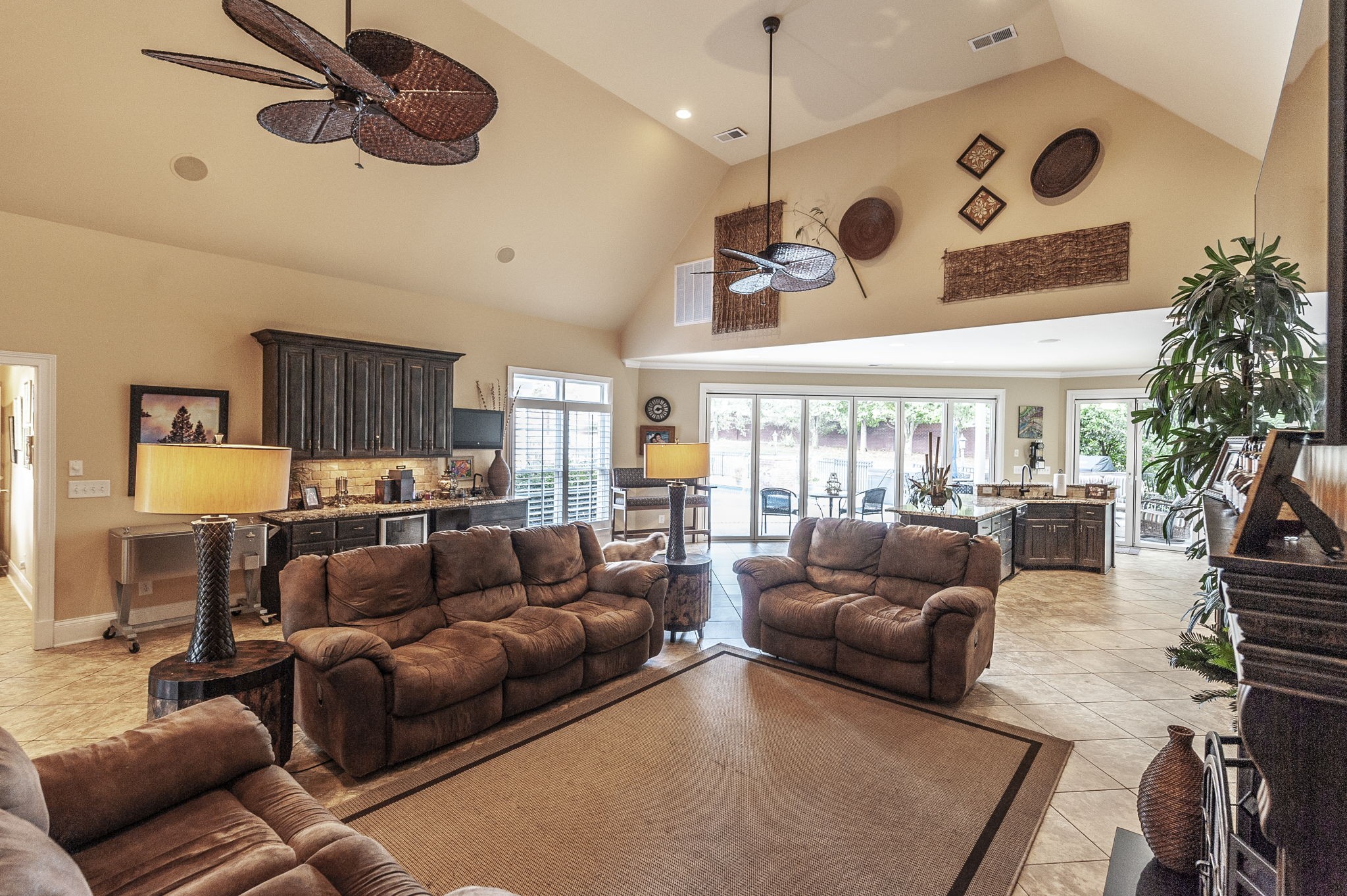 107 Mimosa Dr