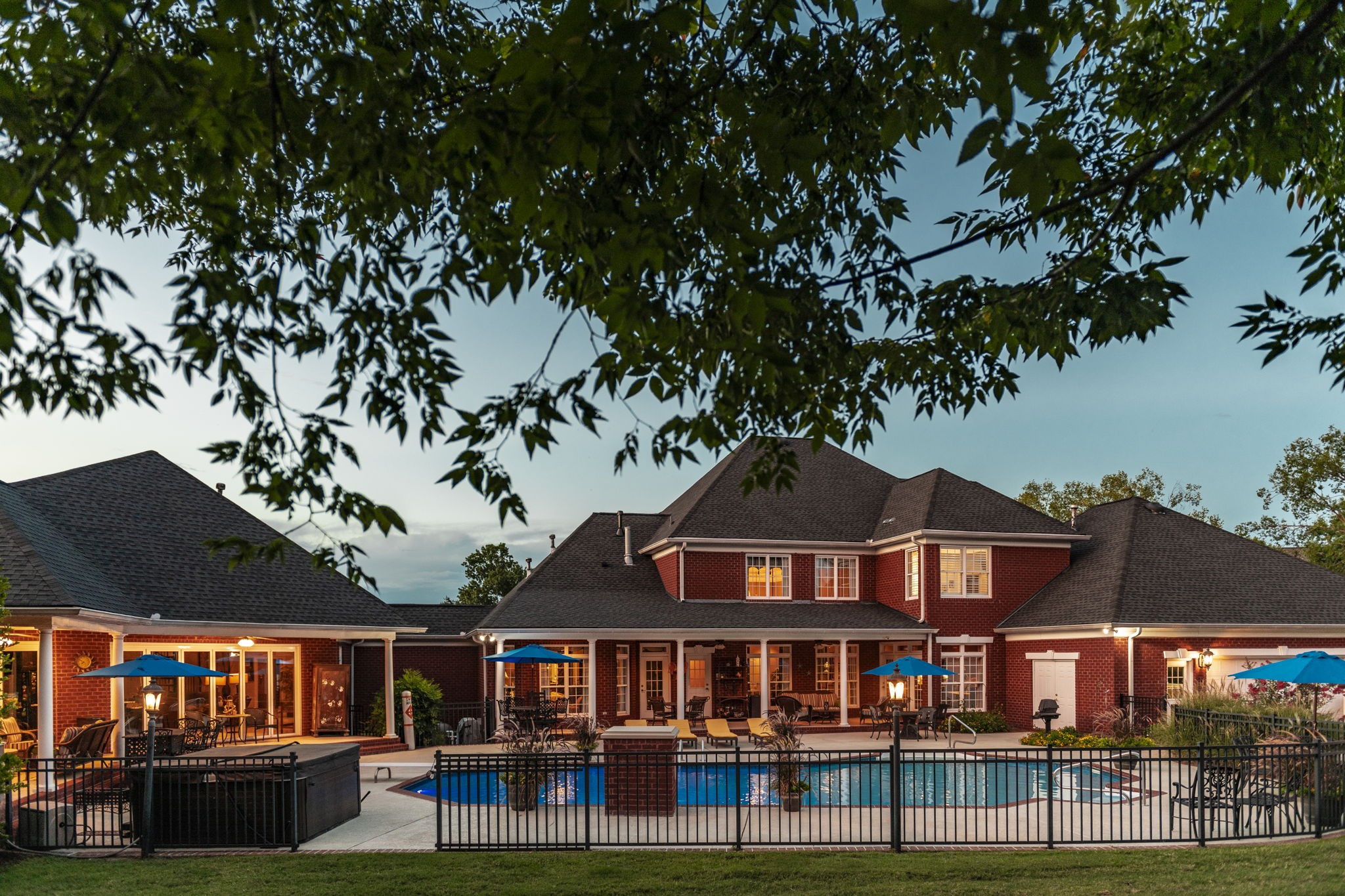 107 Mimosa Dr