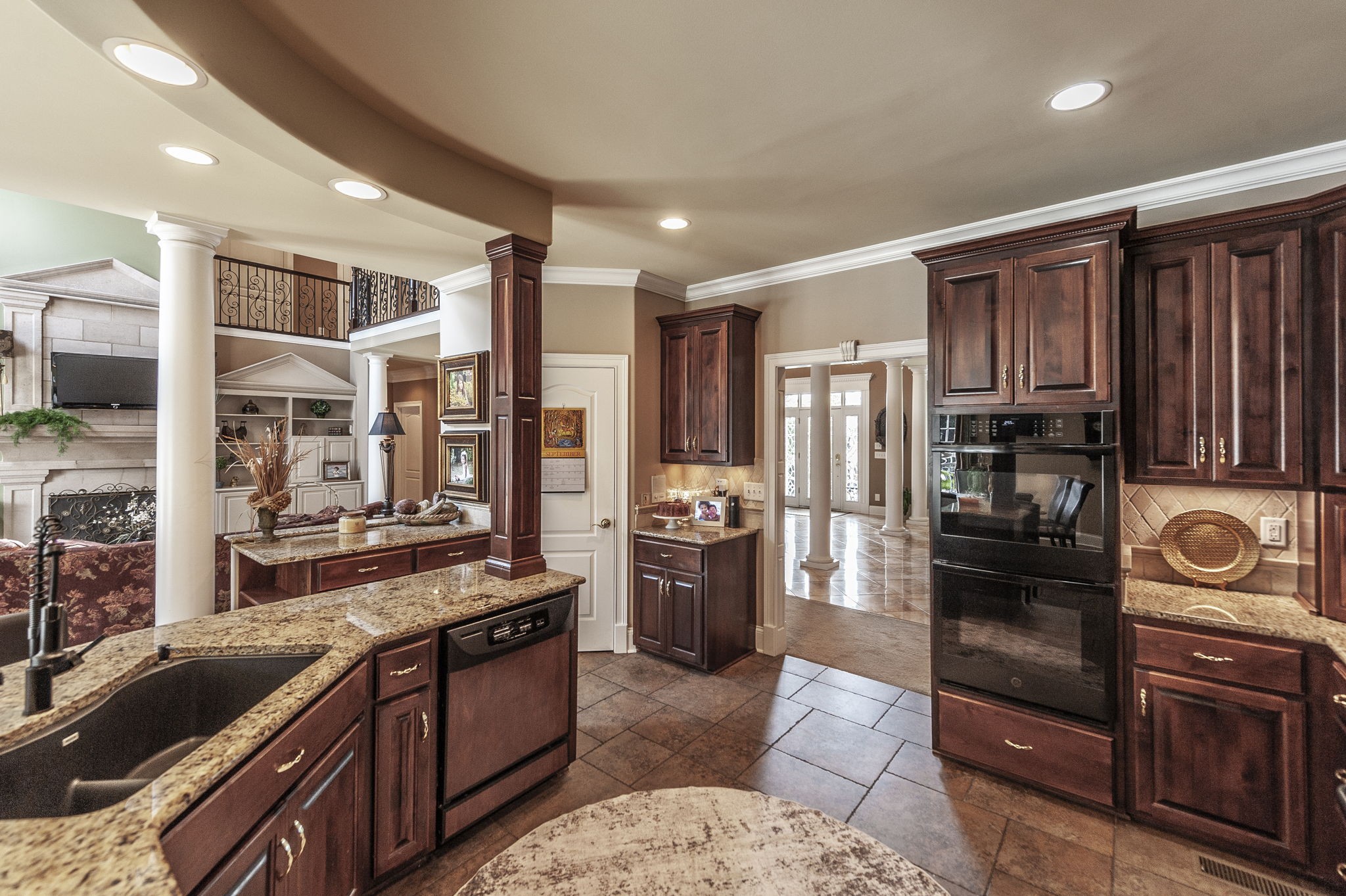 107 Mimosa Dr