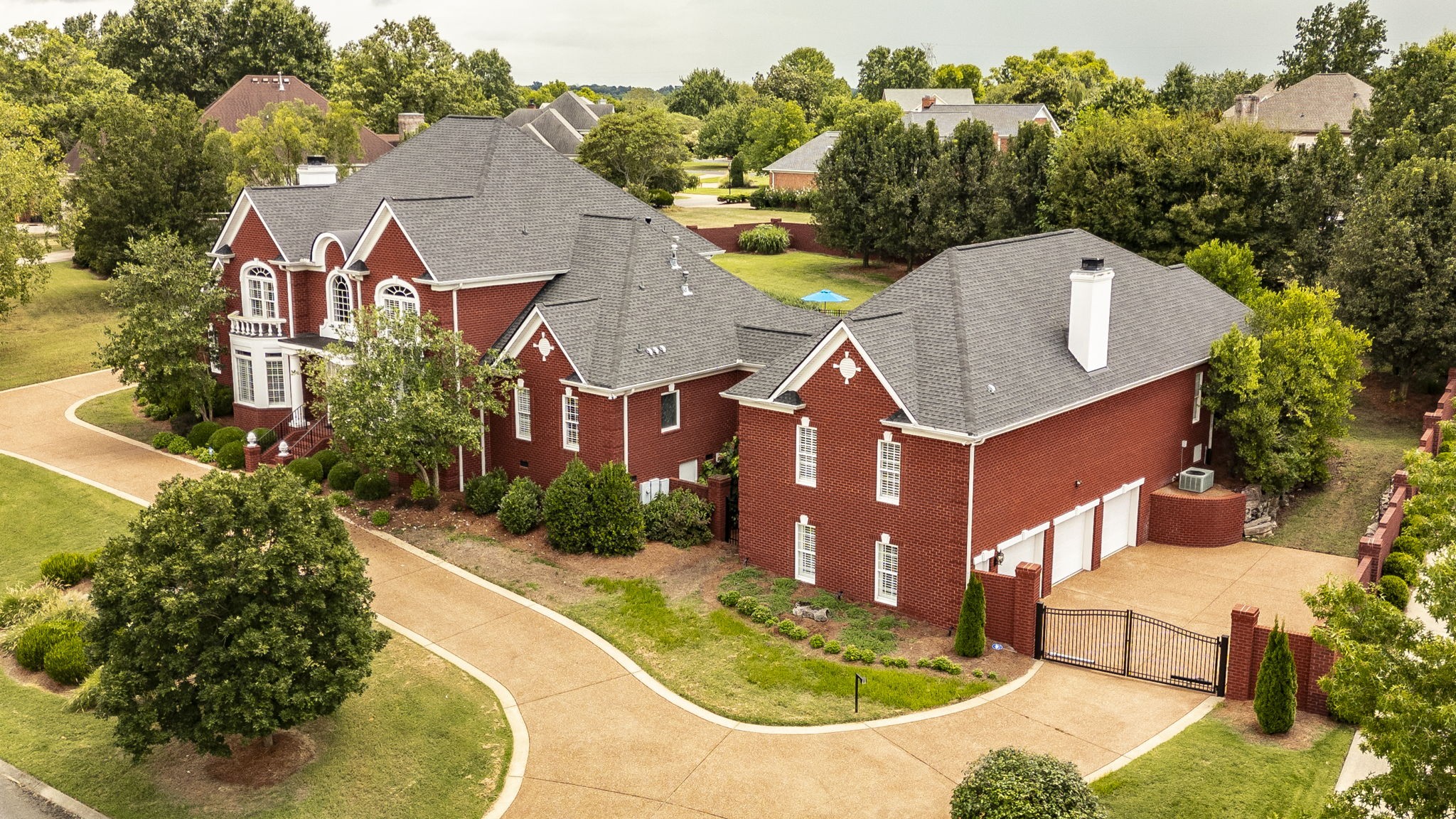 107 Mimosa Dr