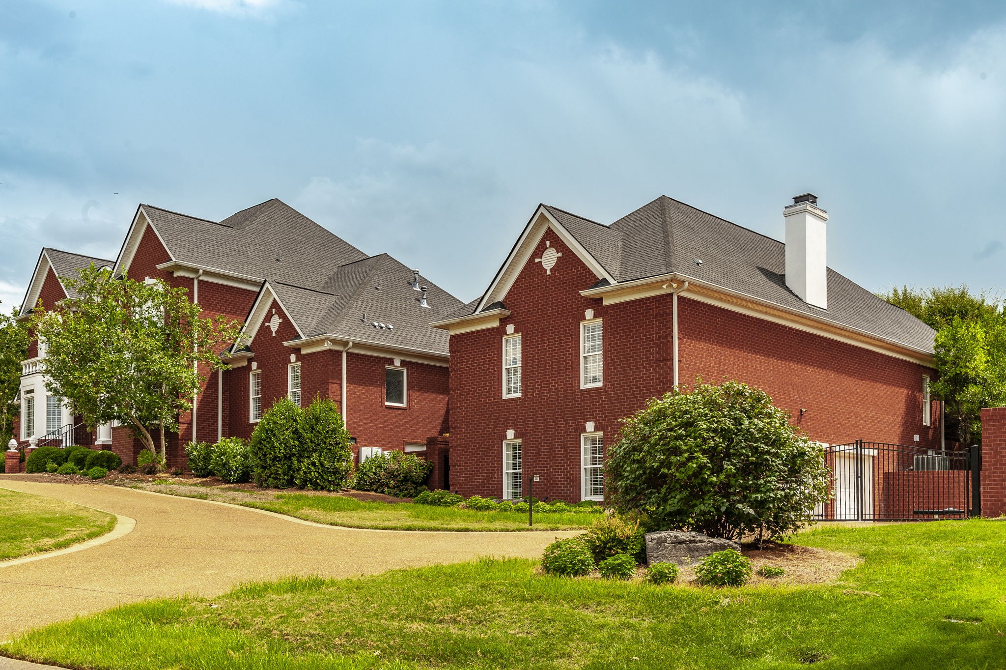 107 Mimosa Dr