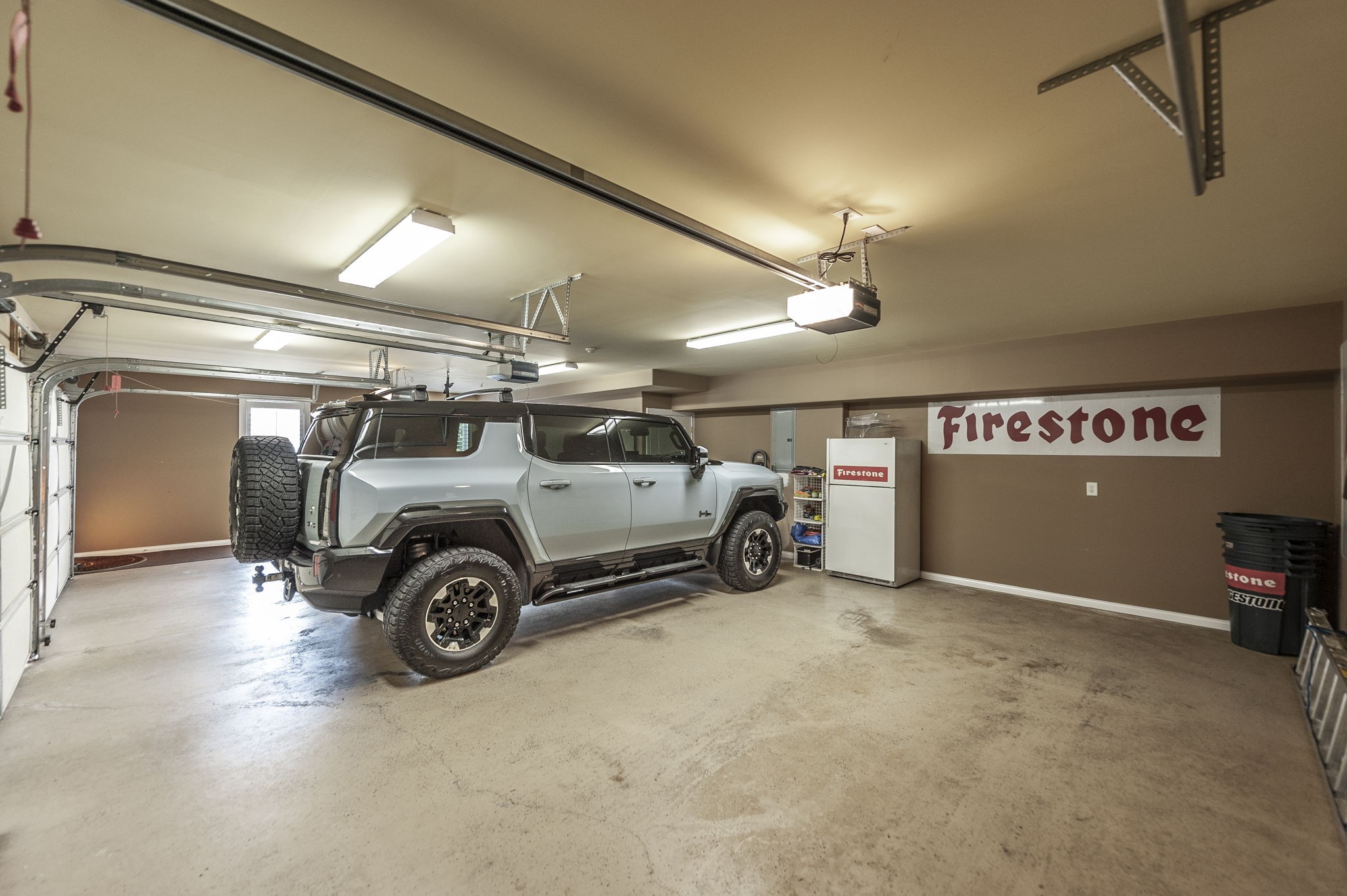 107 Mimosa Dr
