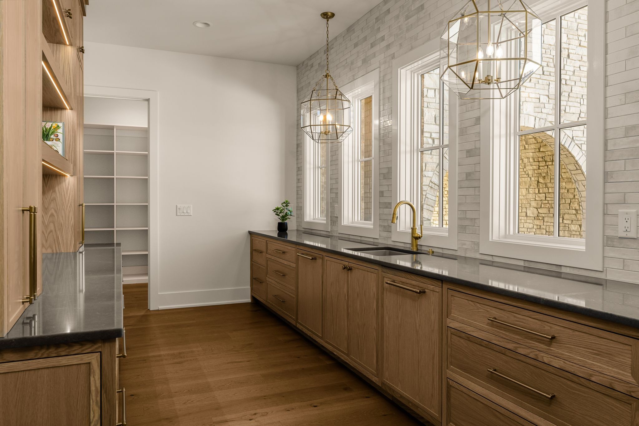 1073 Pennington Pvt Way