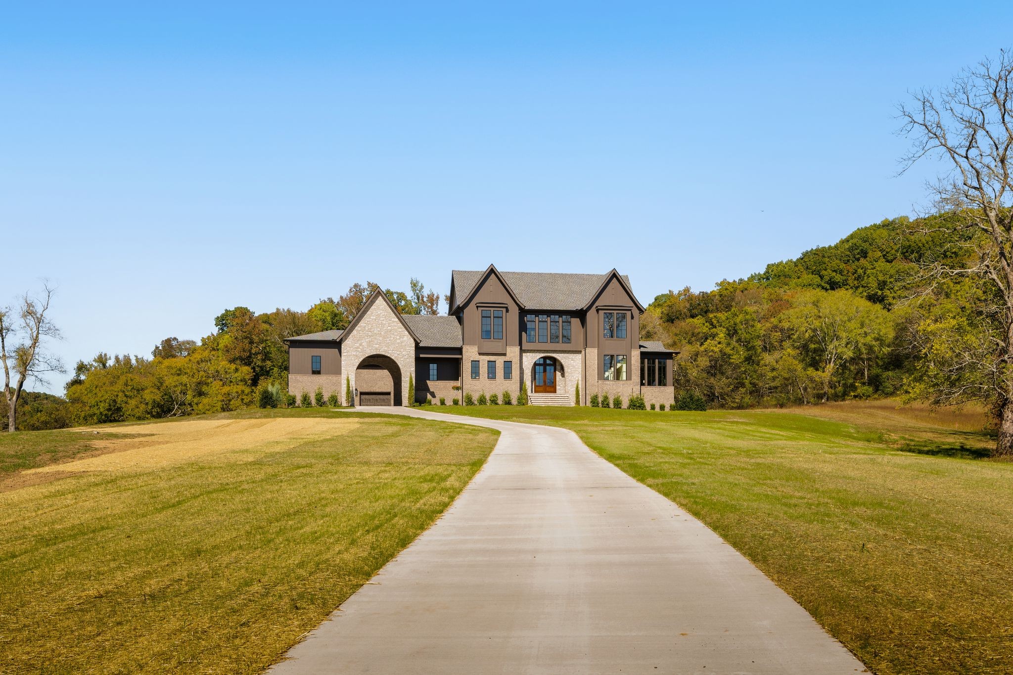 1073 Pennington Pvt Way