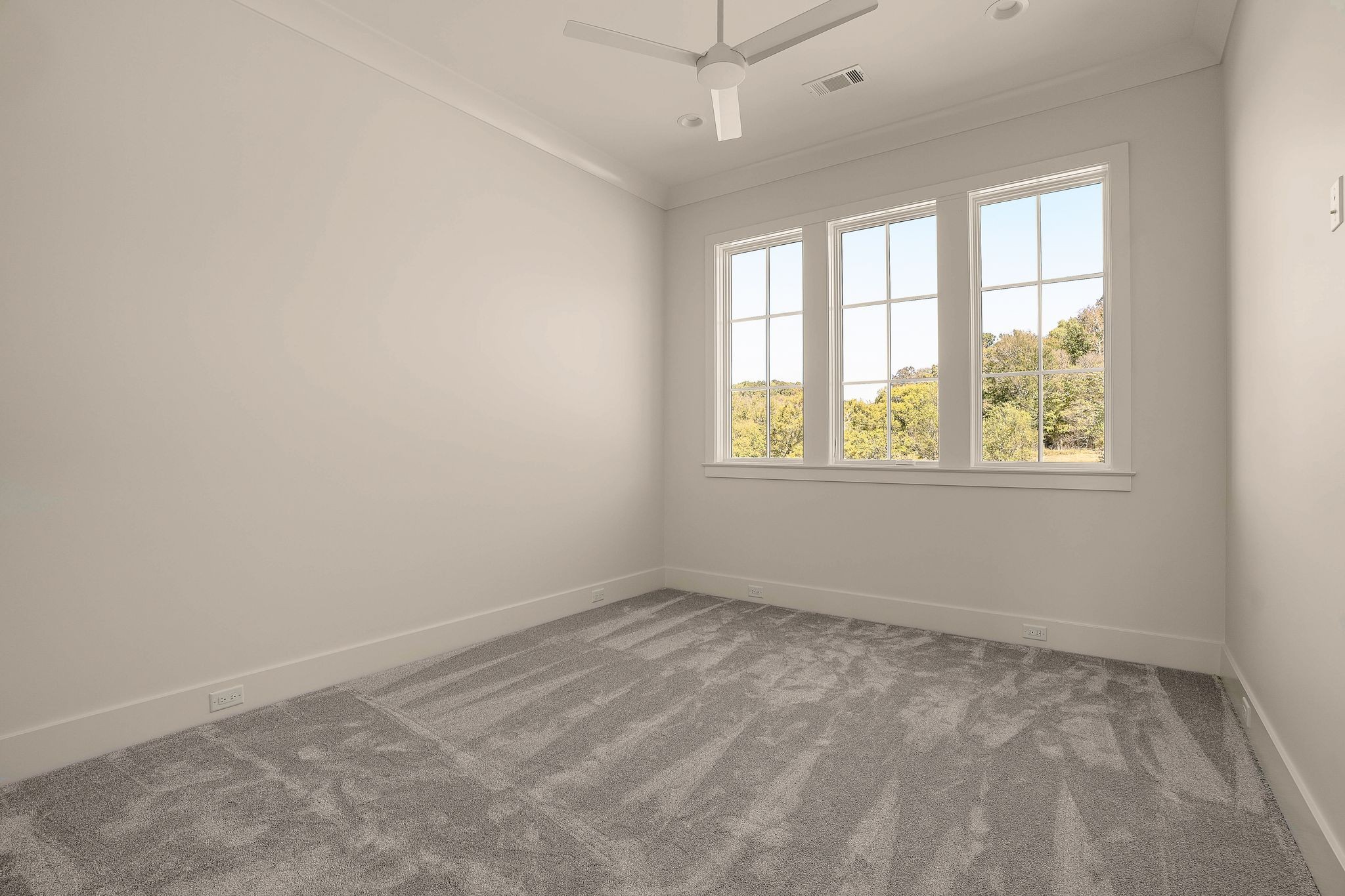 1073 Pennington Pvt Way