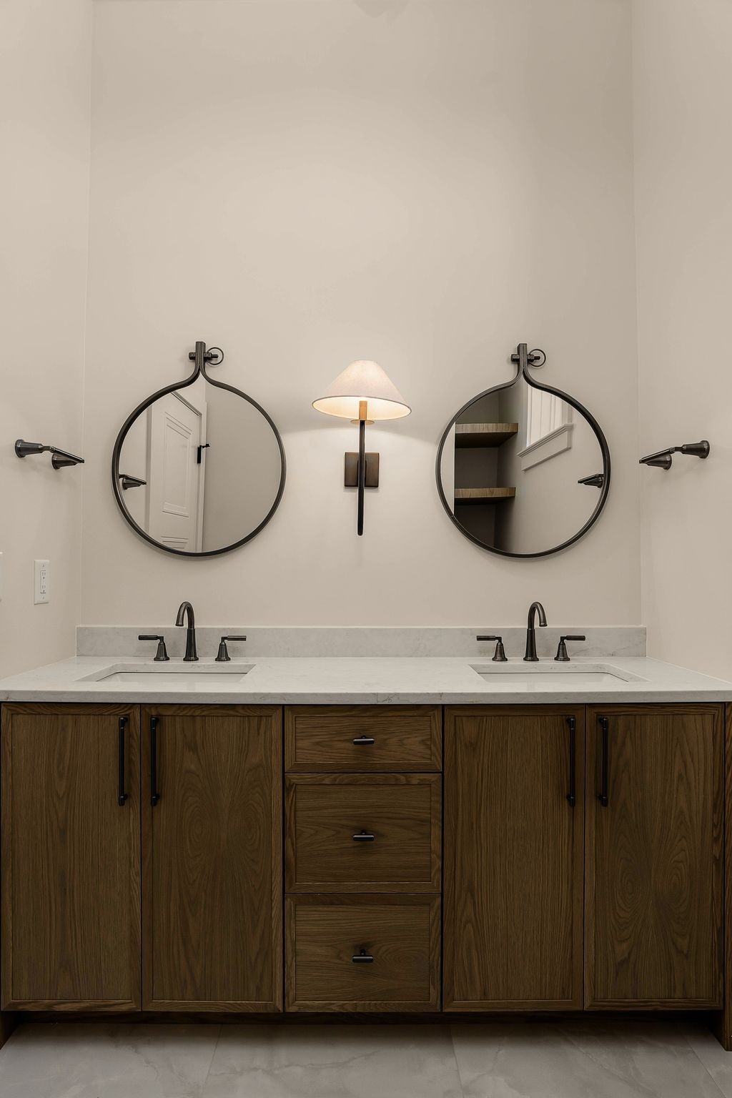 1073 Pennington Pvt Way