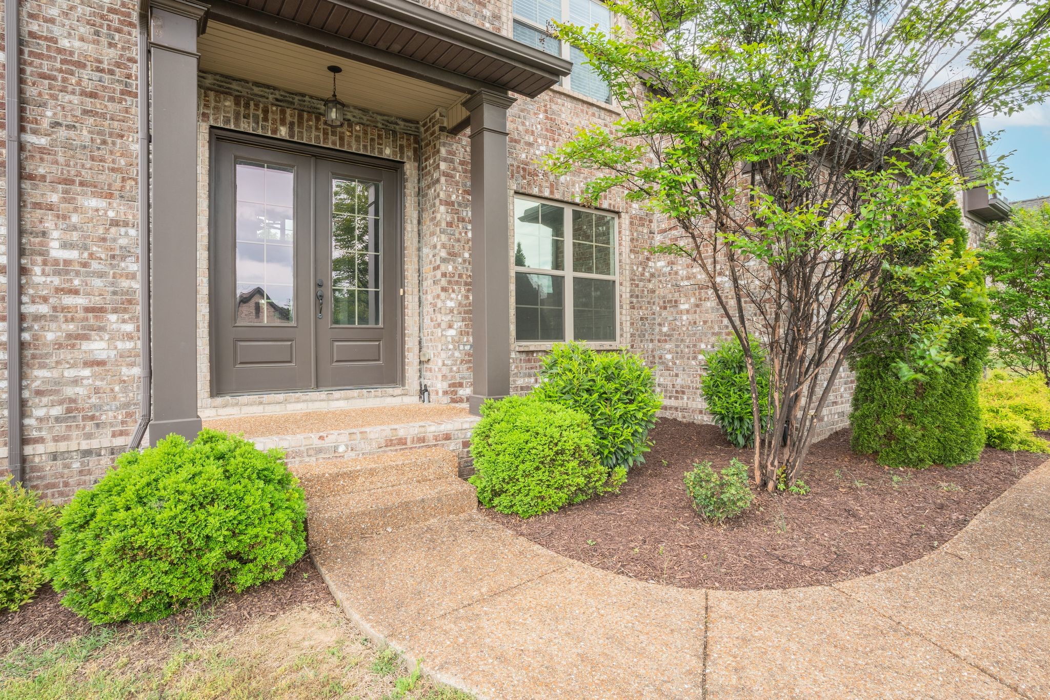 103 Sperance Ln