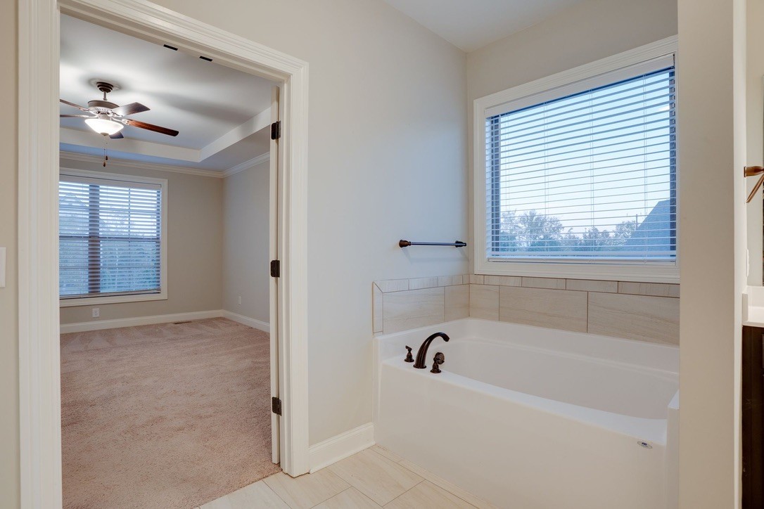 103 Sperance Ln