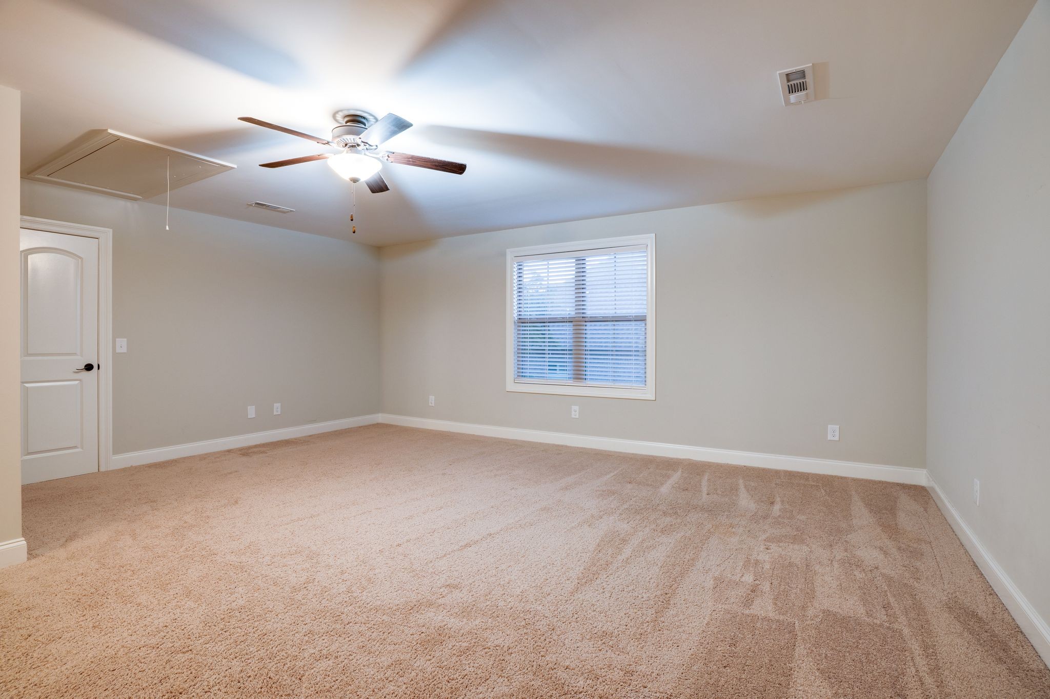 103 Sperance Ln