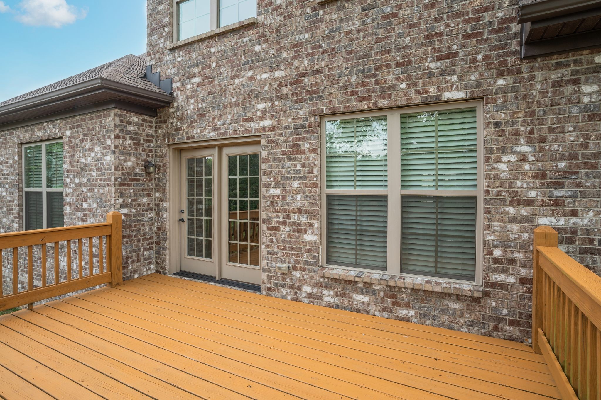 103 Sperance Ln