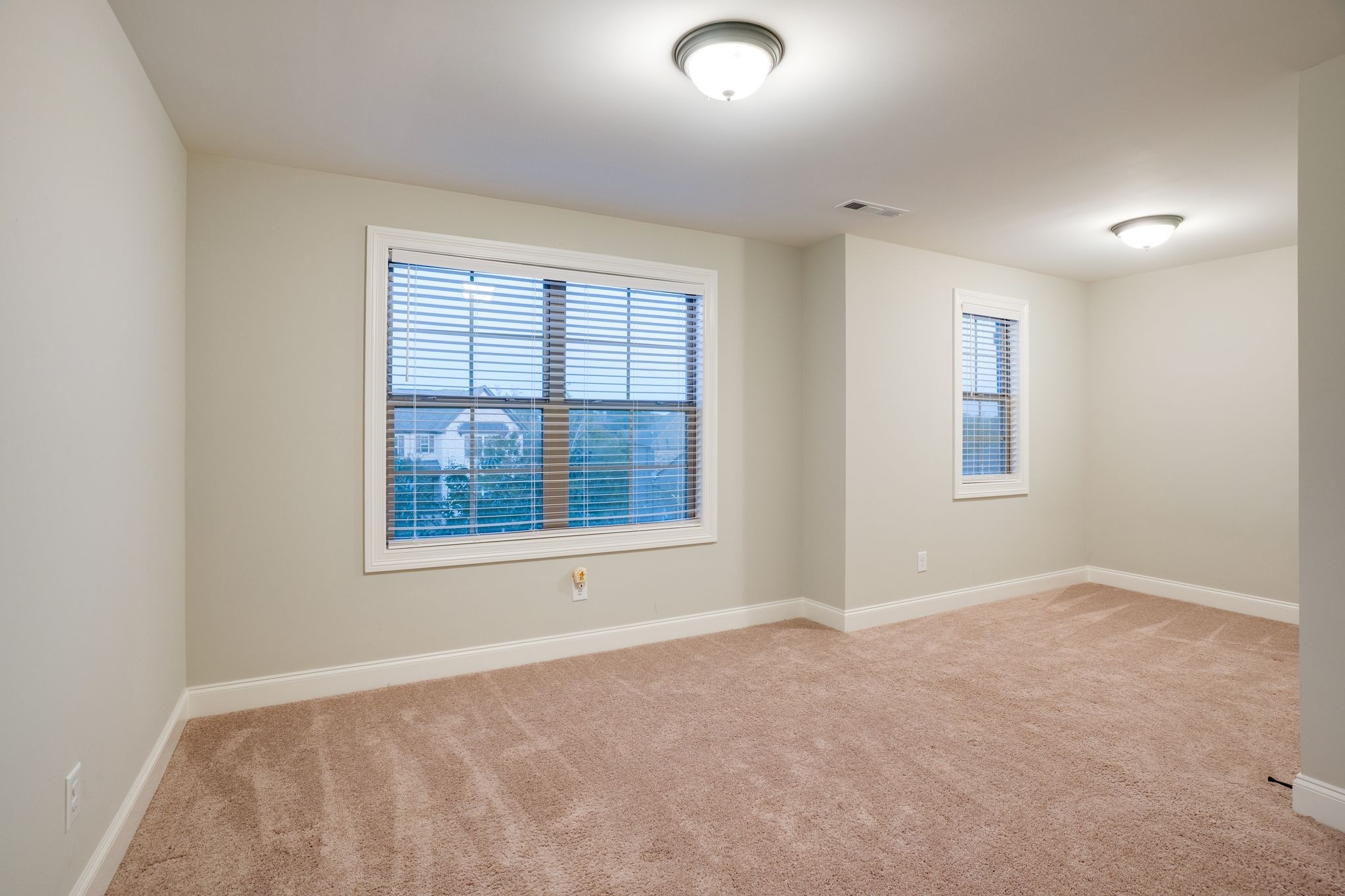 103 Sperance Ln