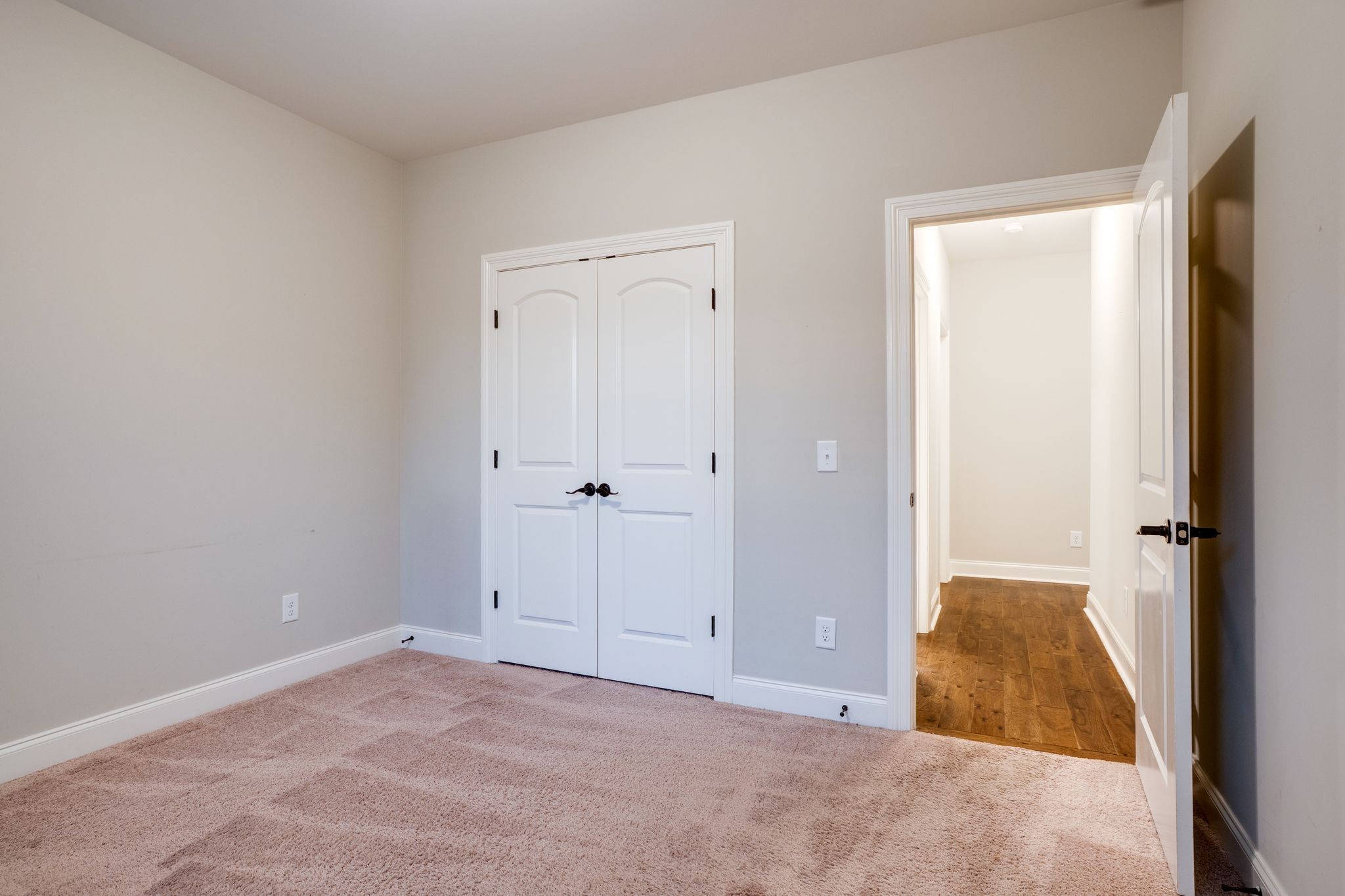 103 Sperance Ln