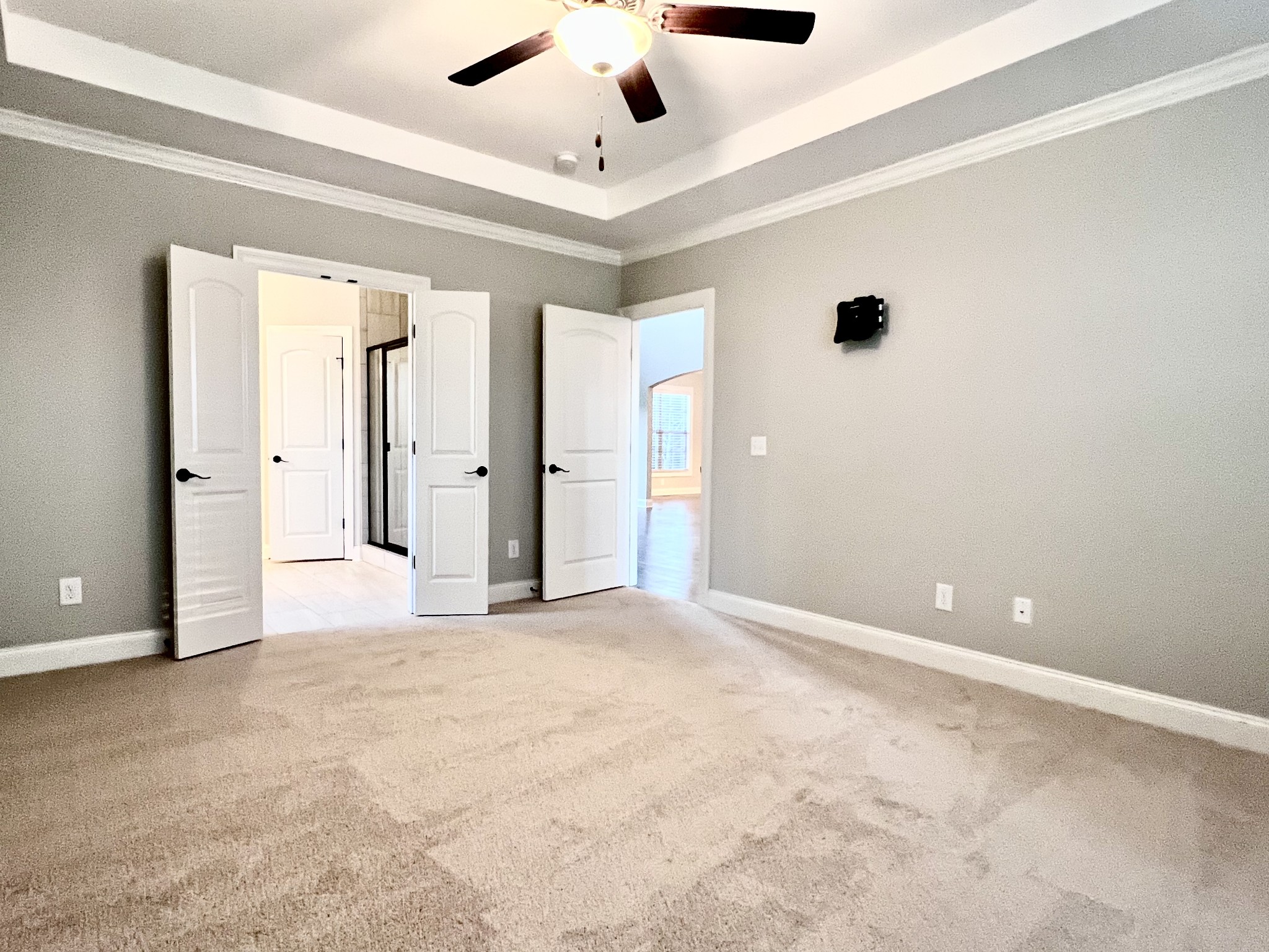 103 Sperance Ln