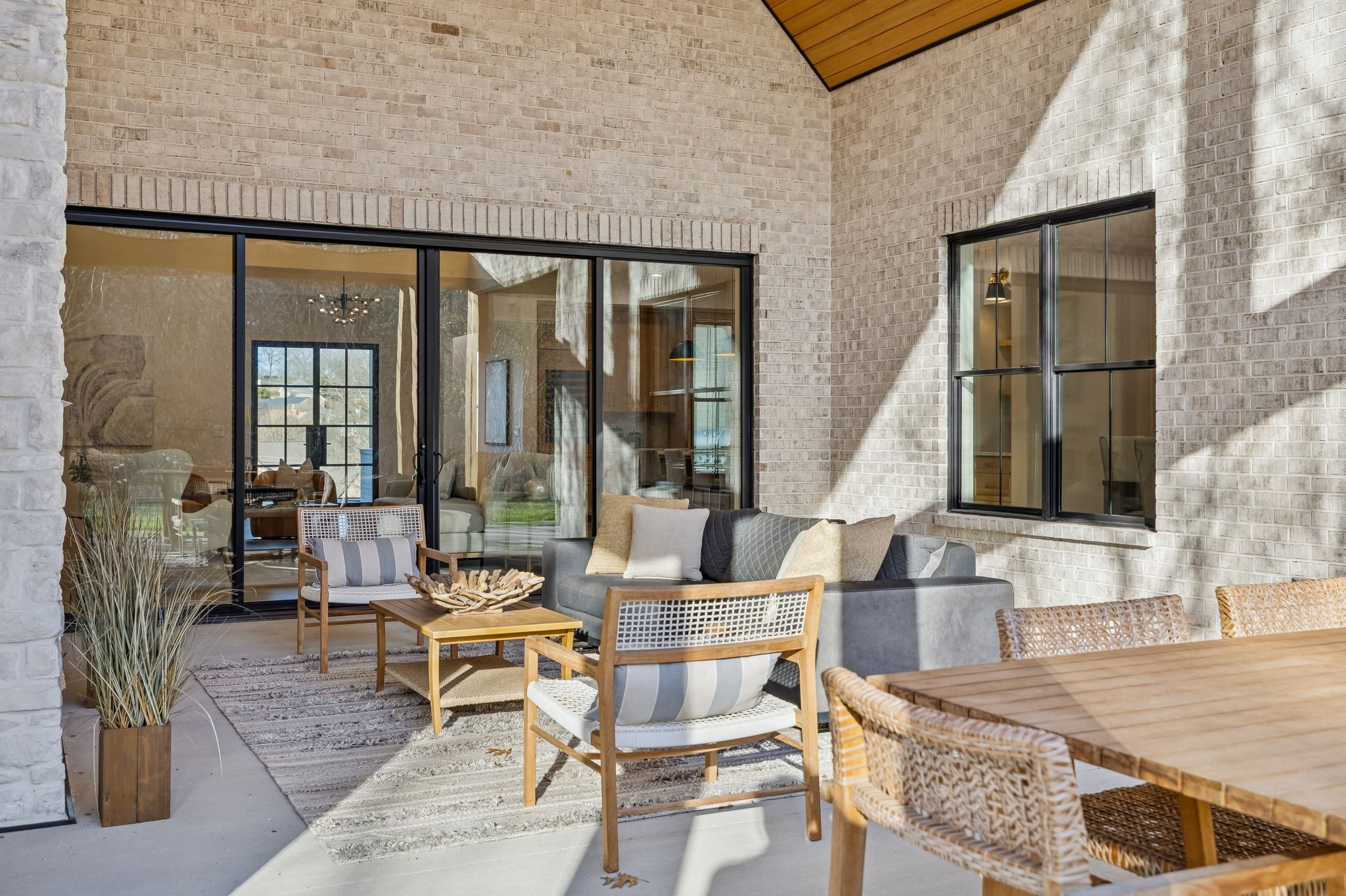 542 Cumberland Hills Dr