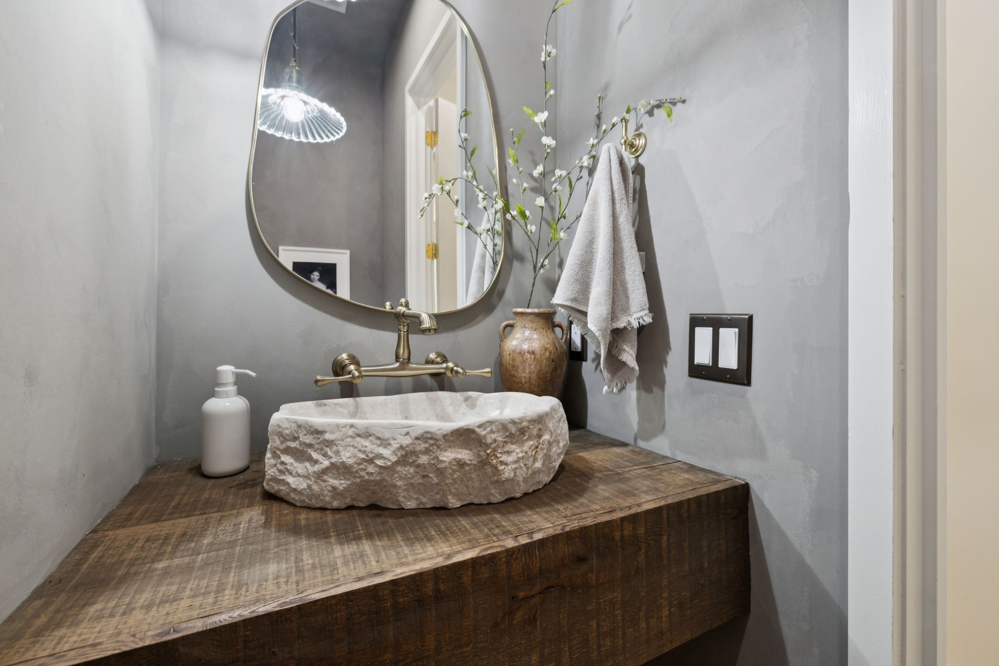 3536 Long Hollow Pike