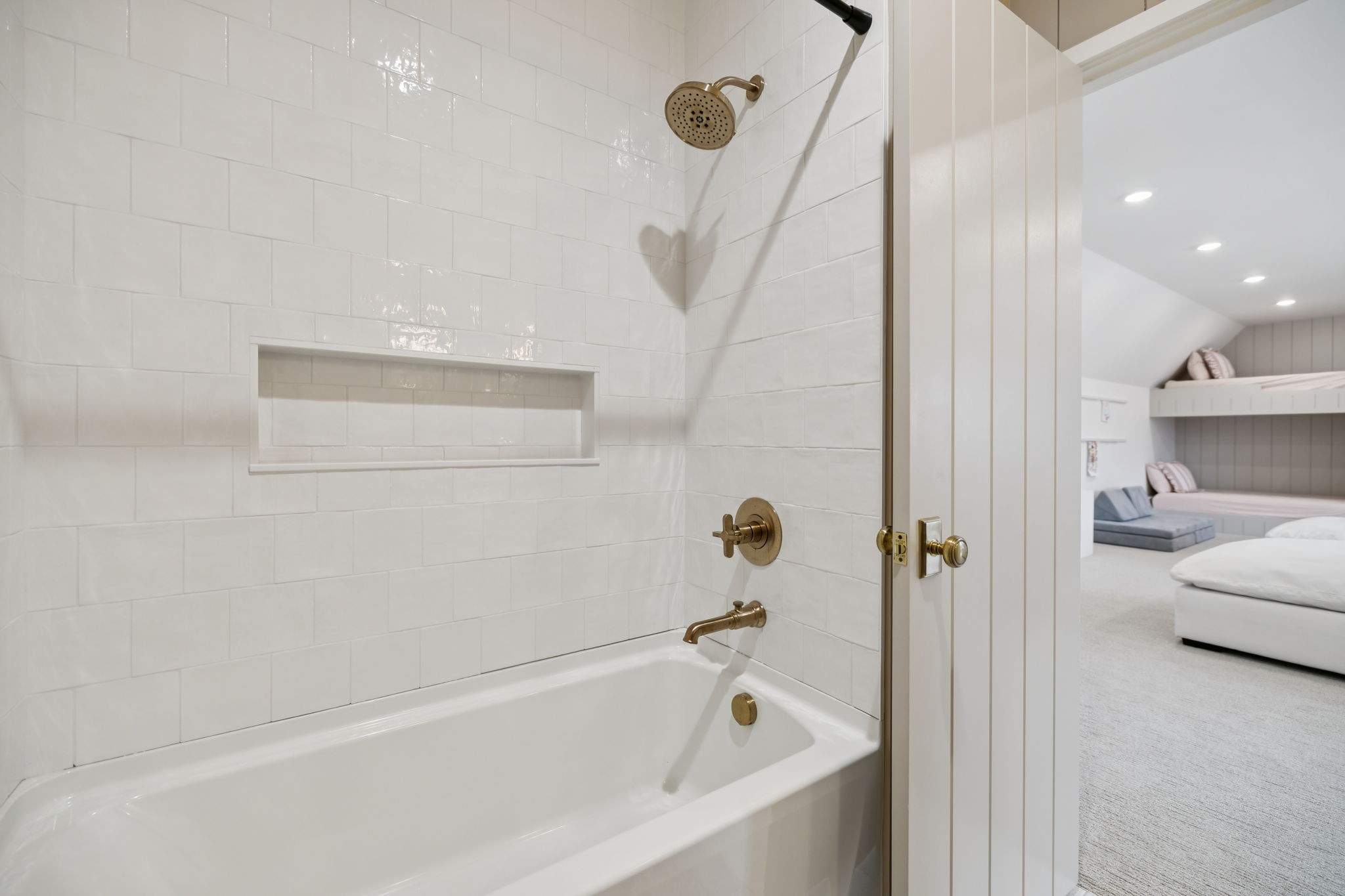 3536 Long Hollow Pike