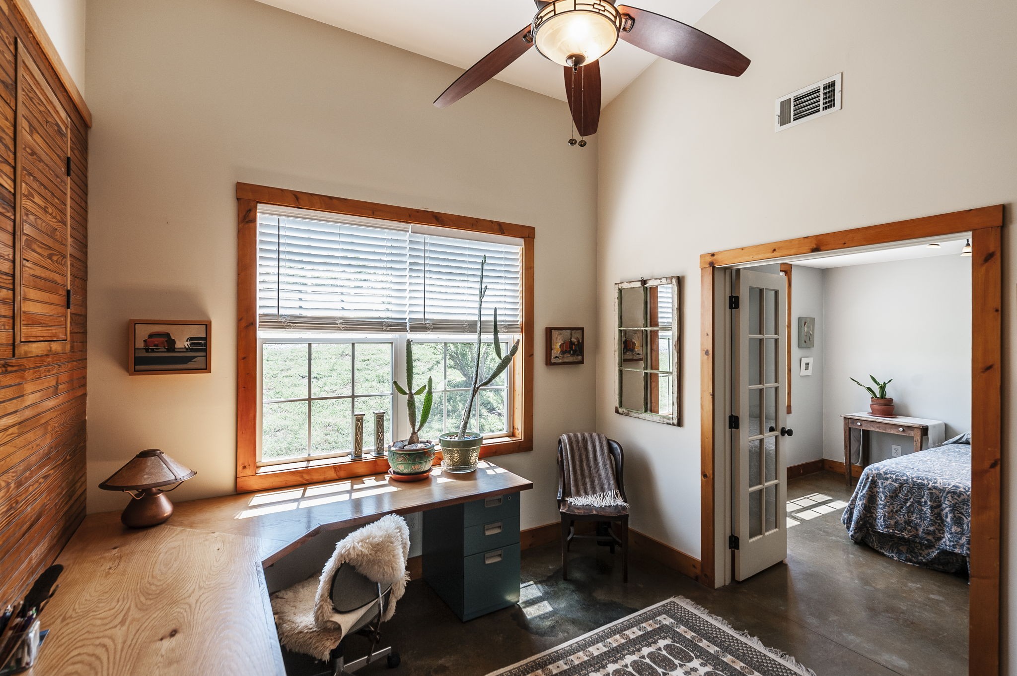 208 Harris Ln