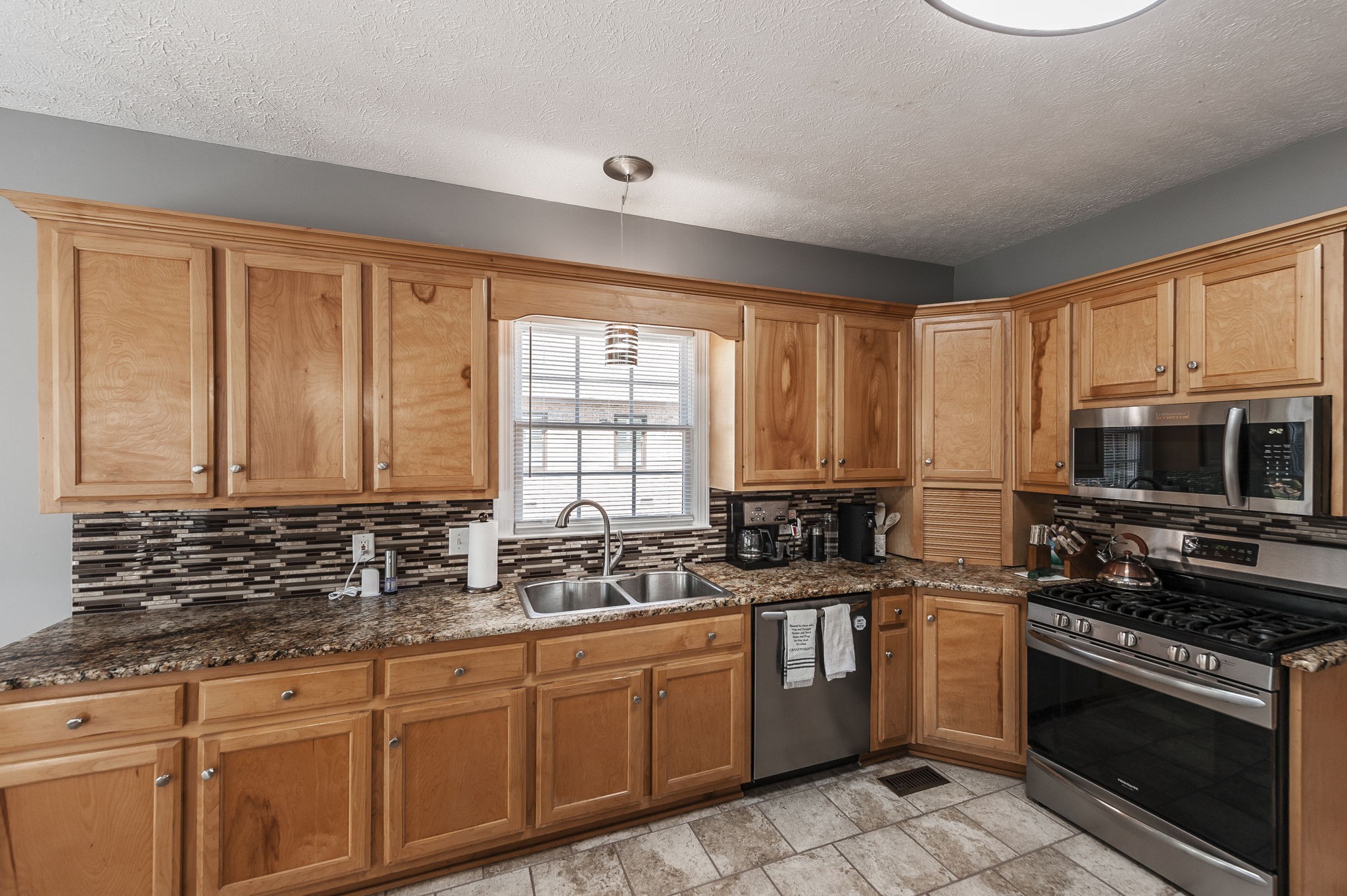 111 Highland Rdg