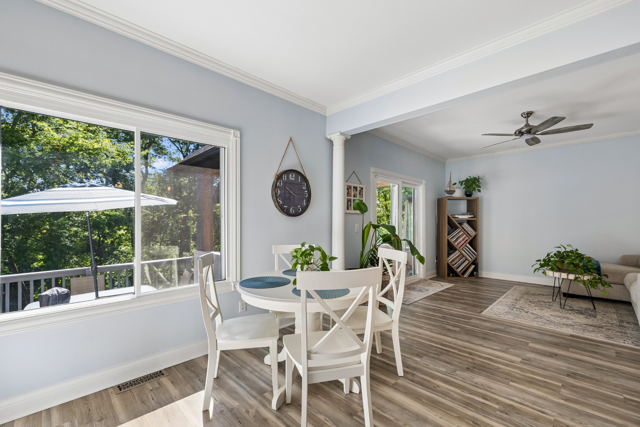 1011 Rosemont Ter