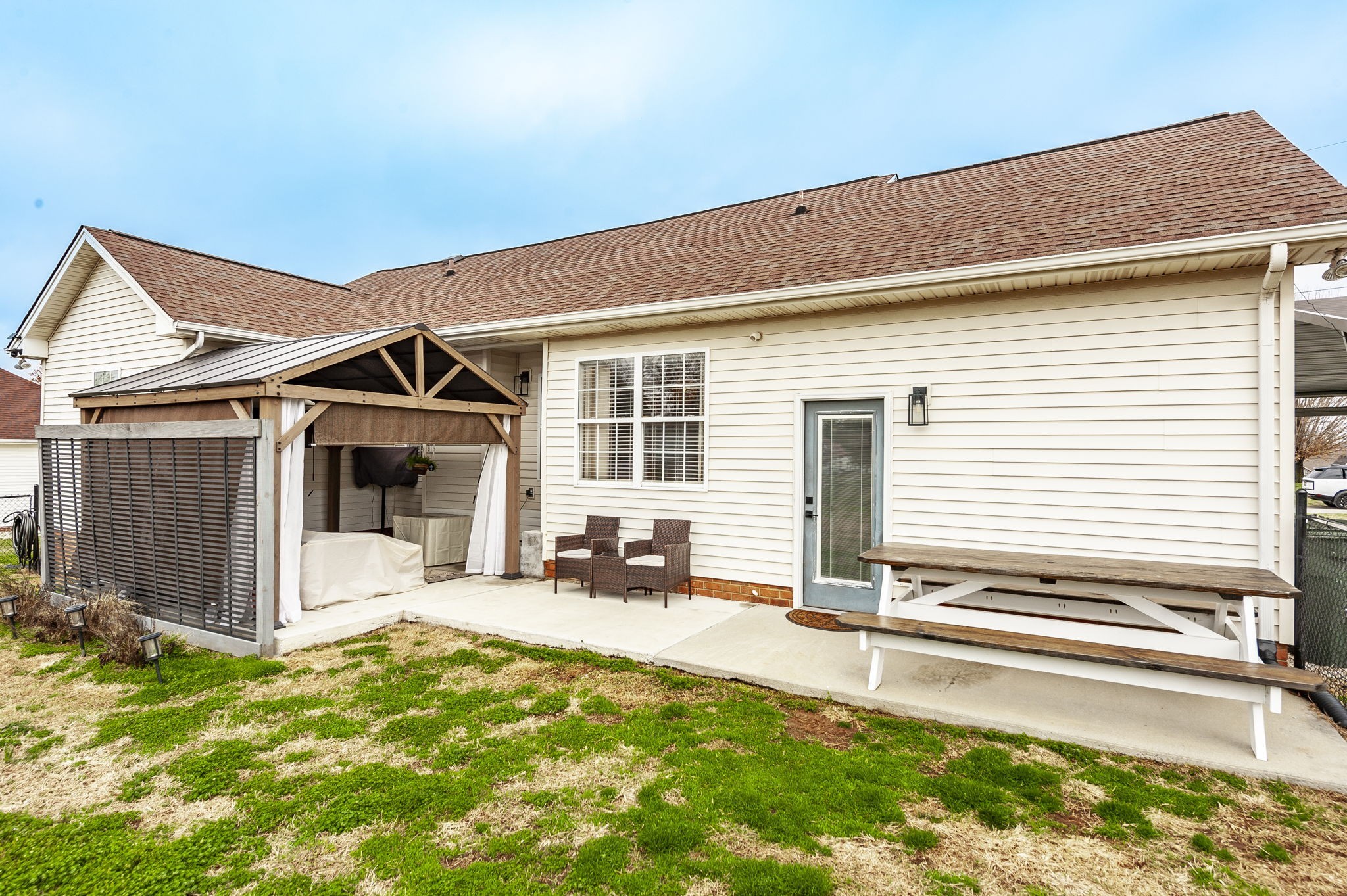 123 Megann Dr