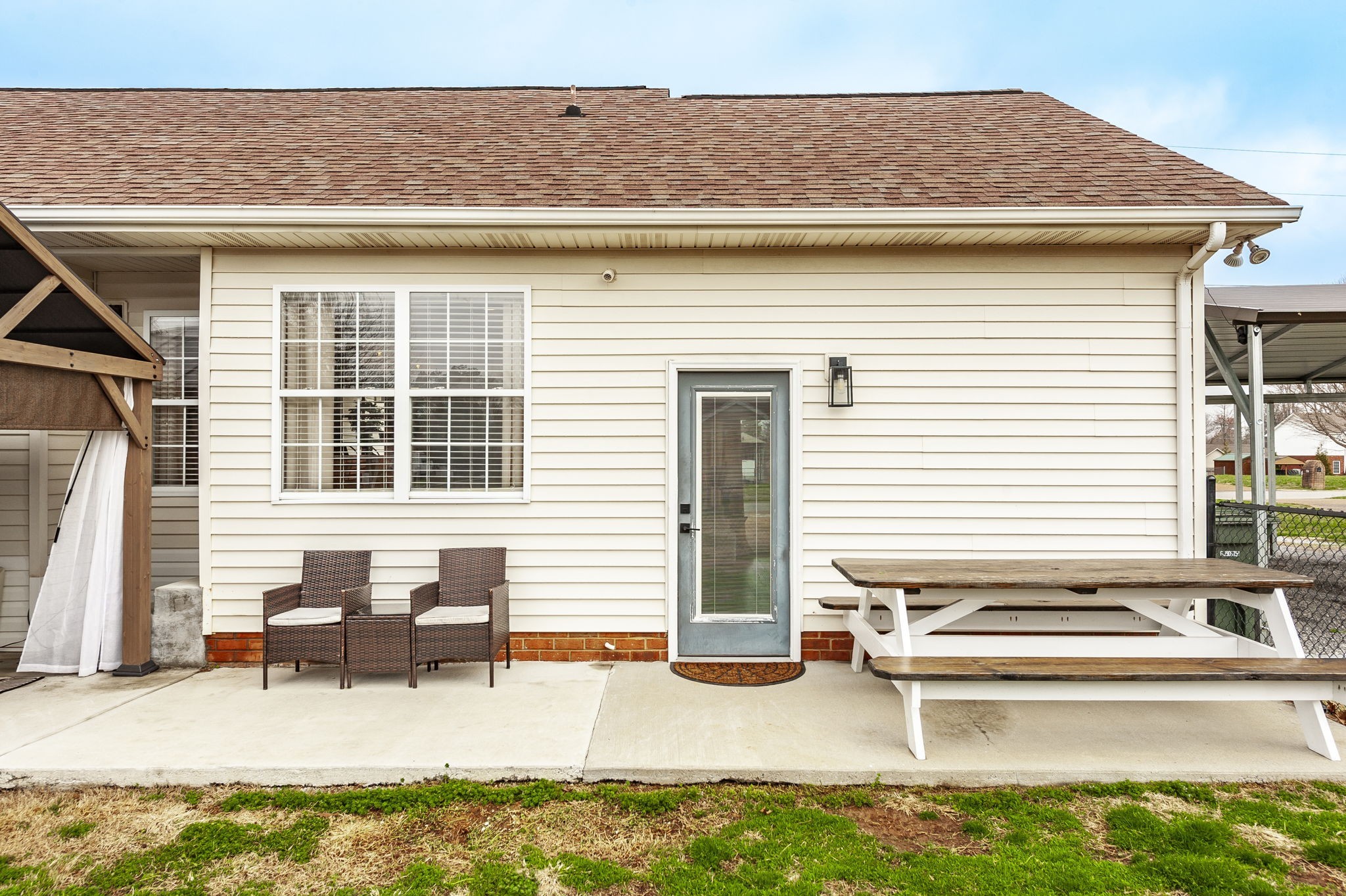 123 Megann Dr