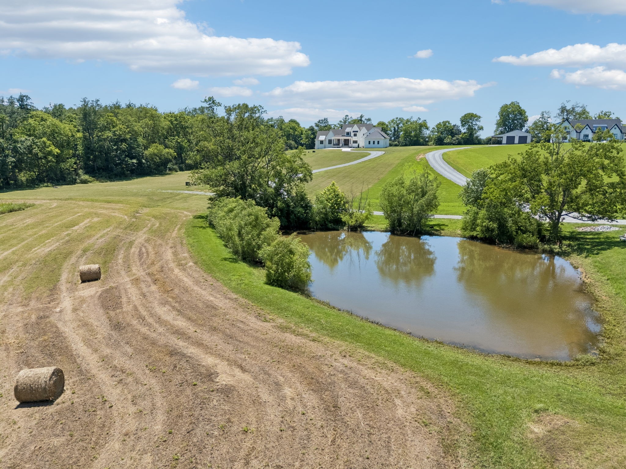 197E Bugg Hollow Rd