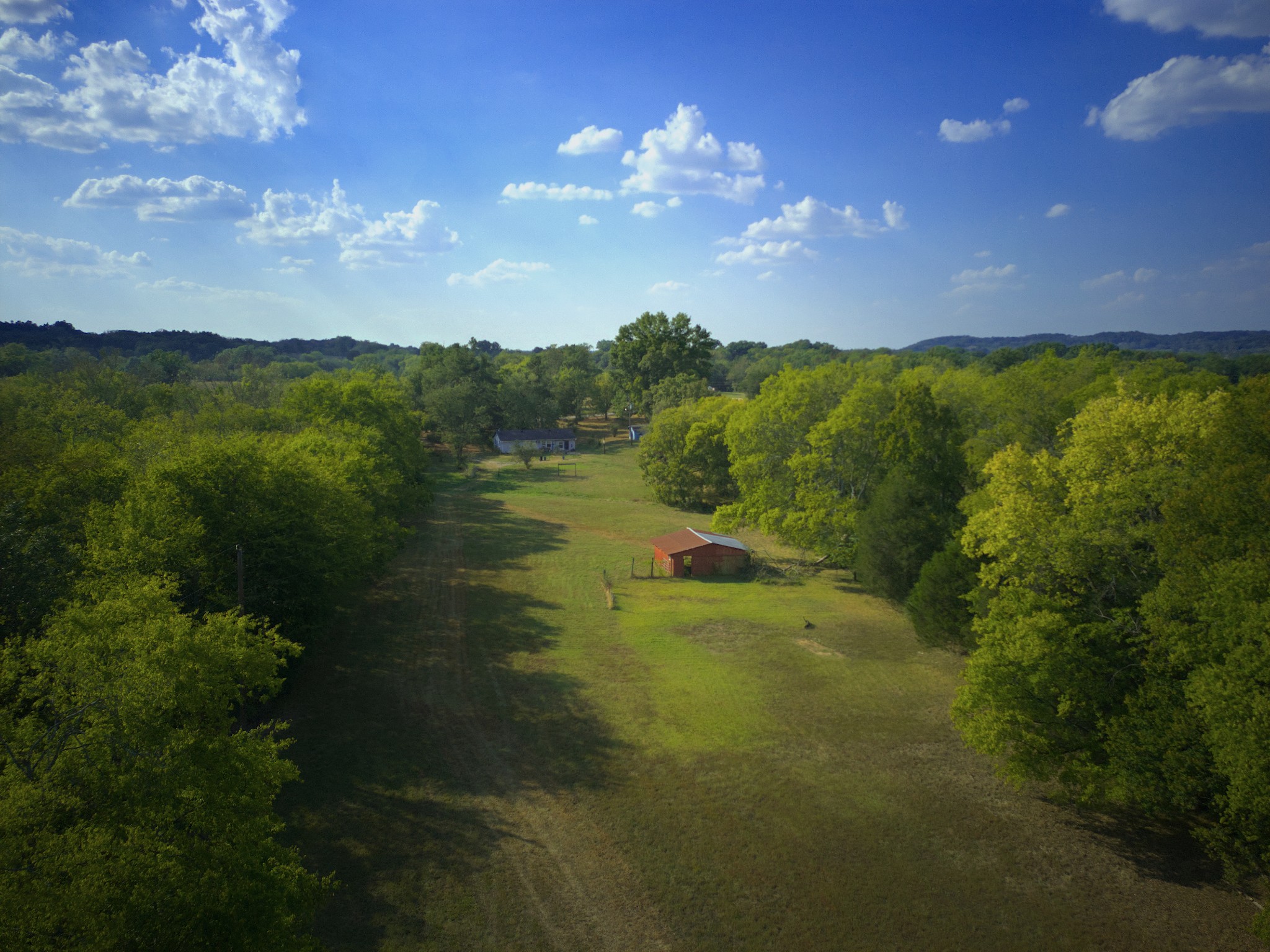 362 Neals Ln