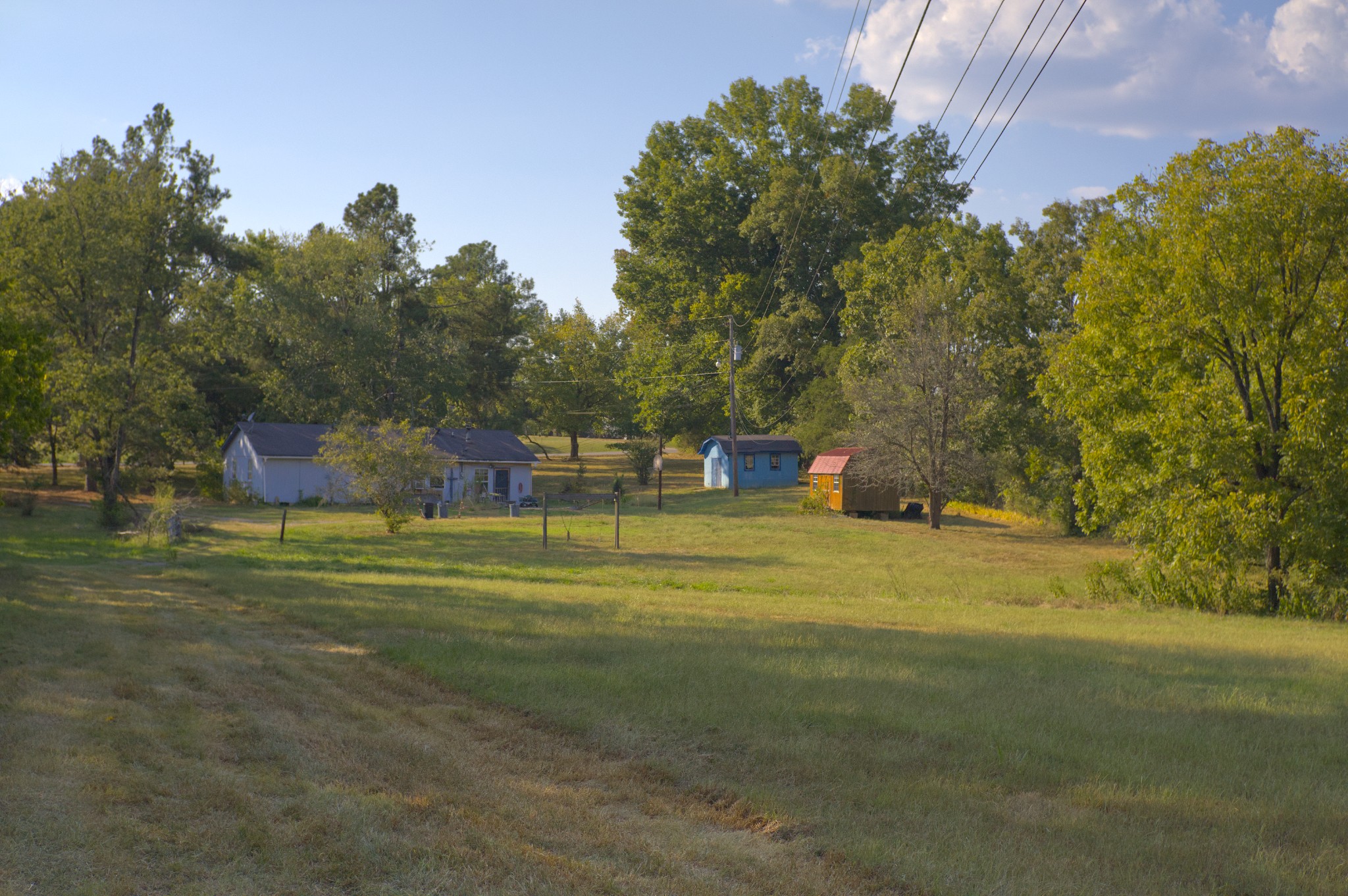 362 Neals Ln