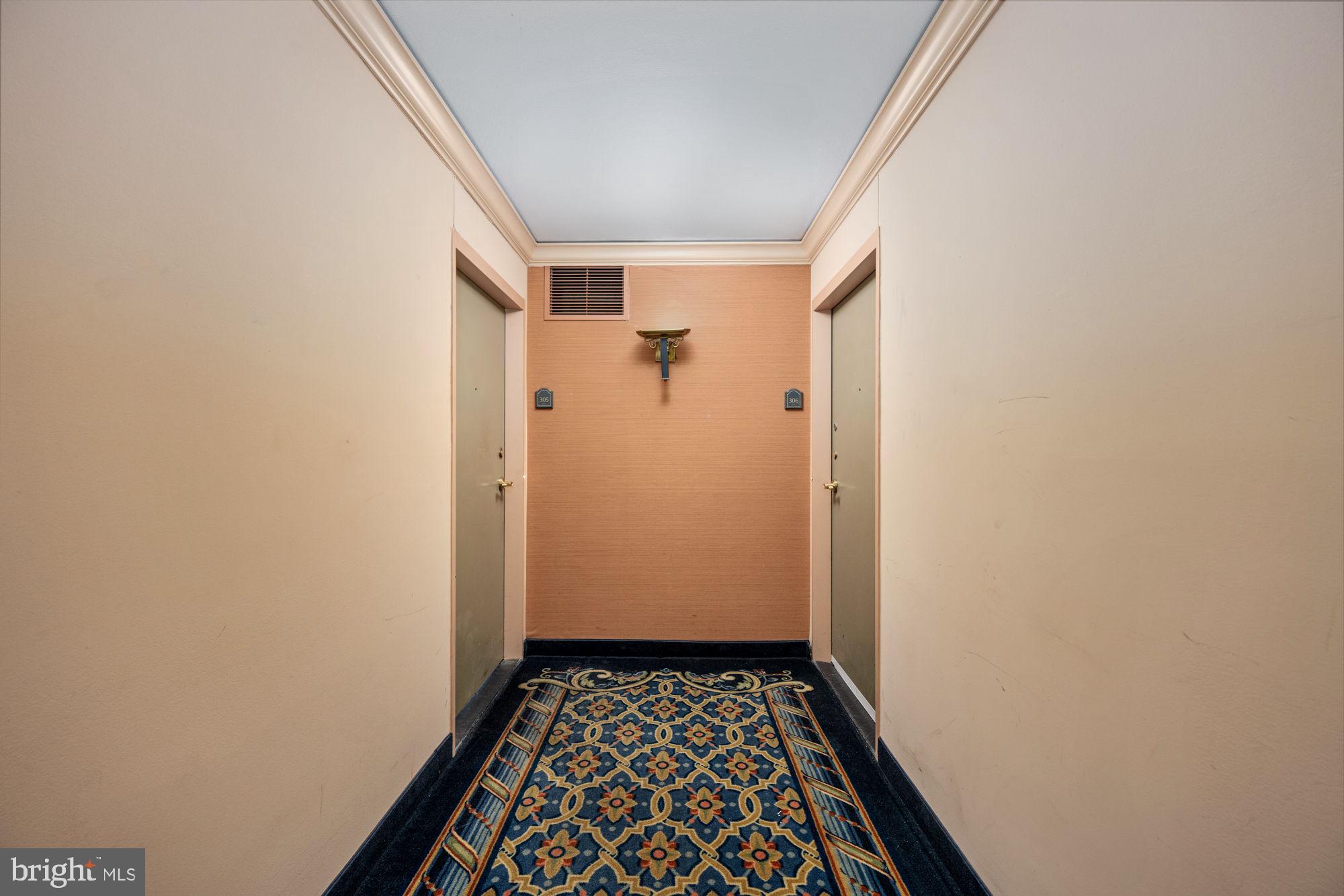 301 N Beauregard St #306