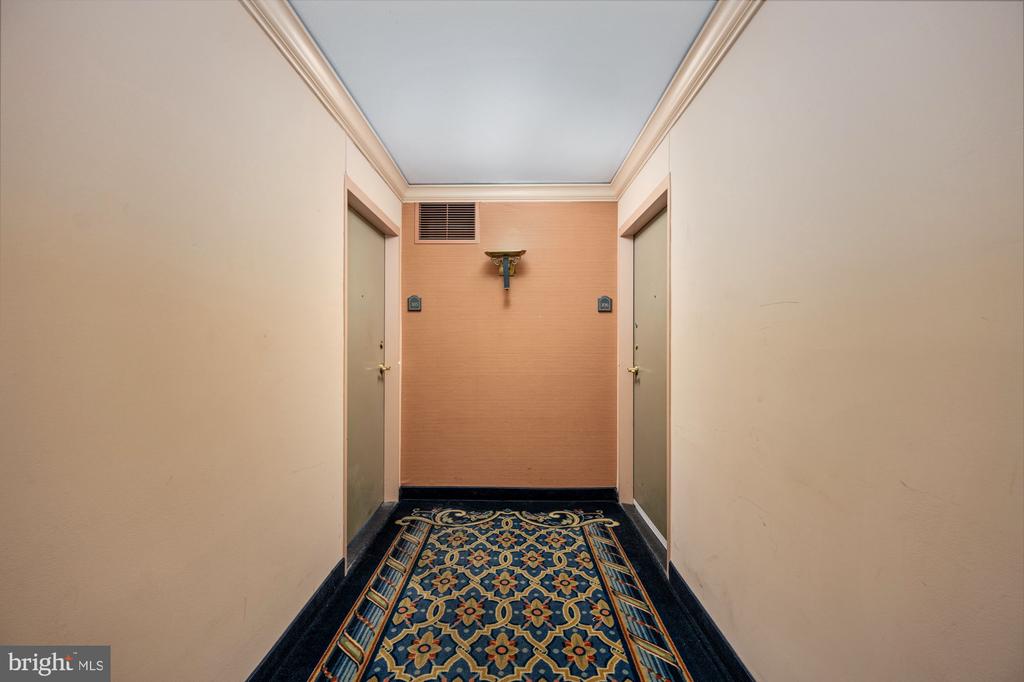 301 N Beauregard St #306