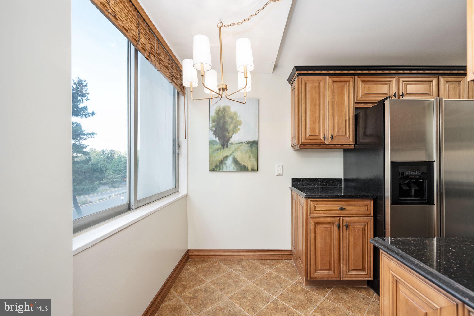 301 N Beauregard St #306