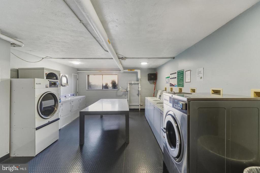 401 N ARMISTEAD STREET 504