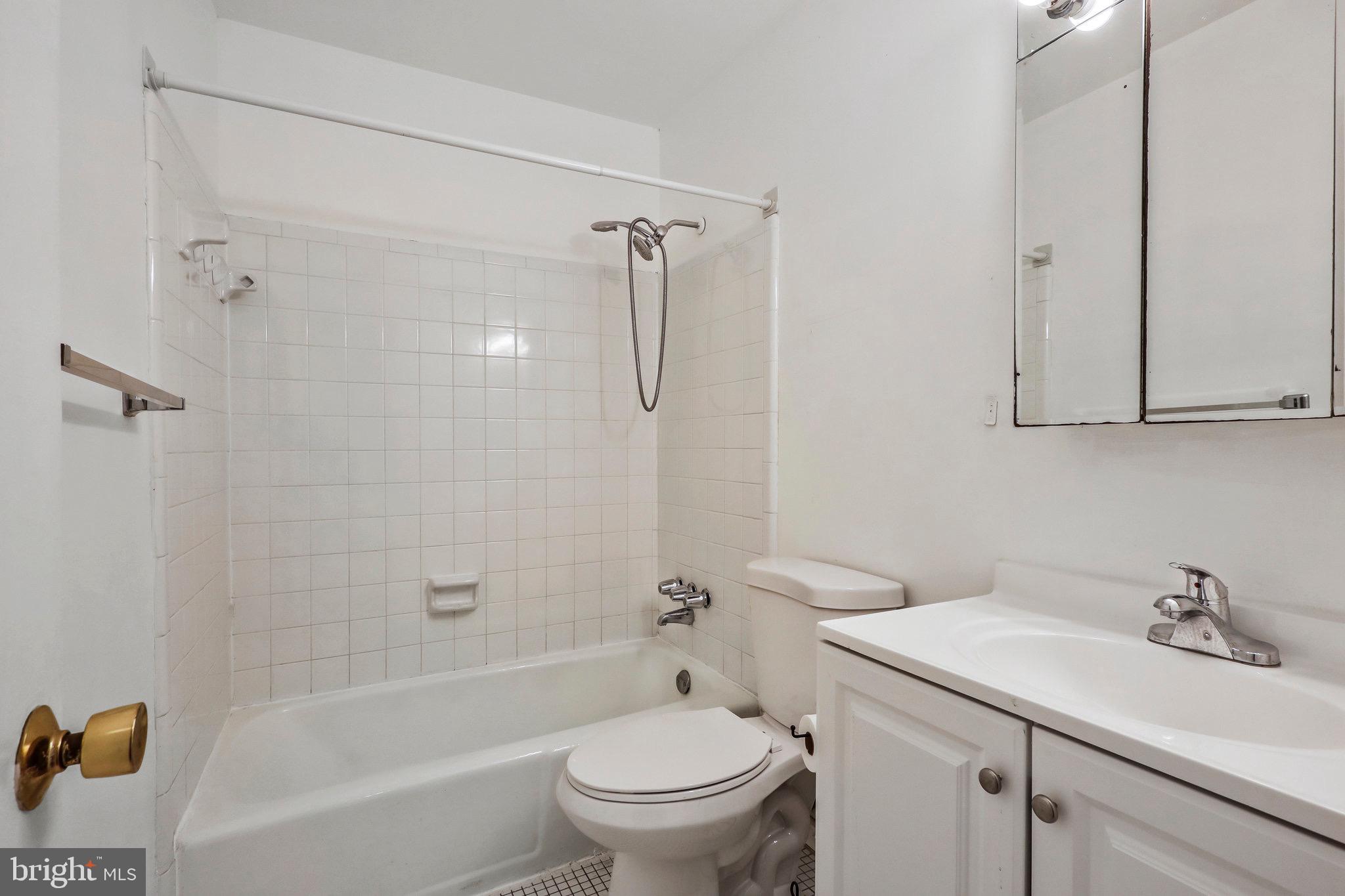 8387 Uxbridge COURT