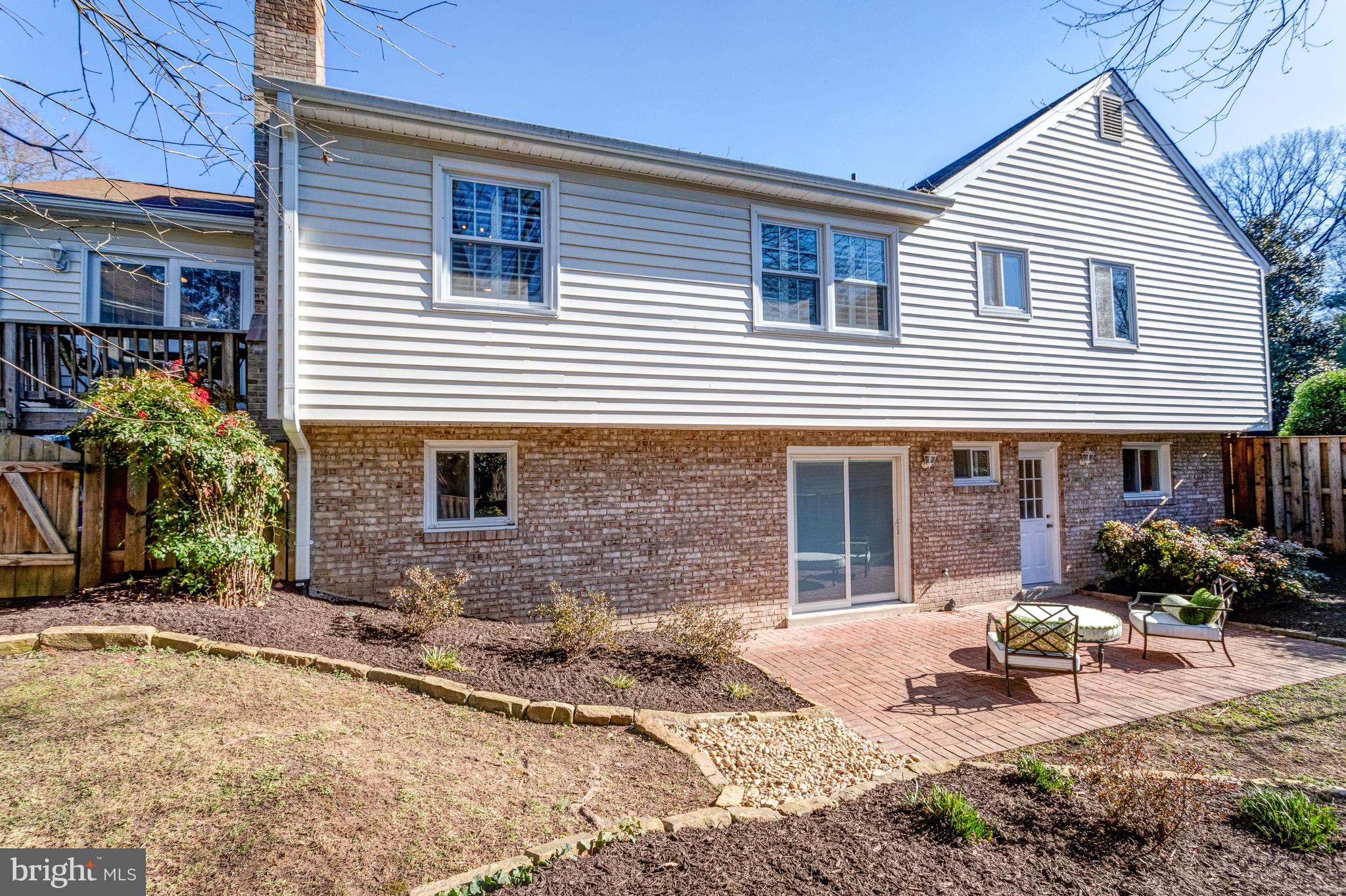 3801 Cobblestone Ct