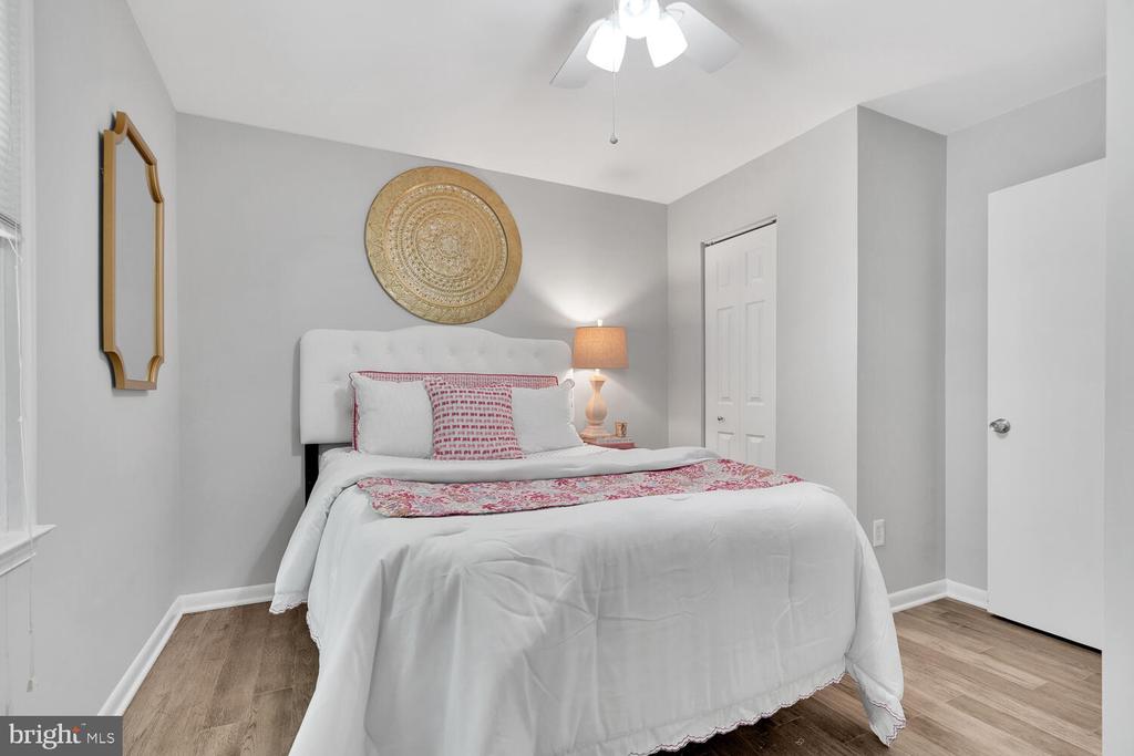 2921 ESPANA CT