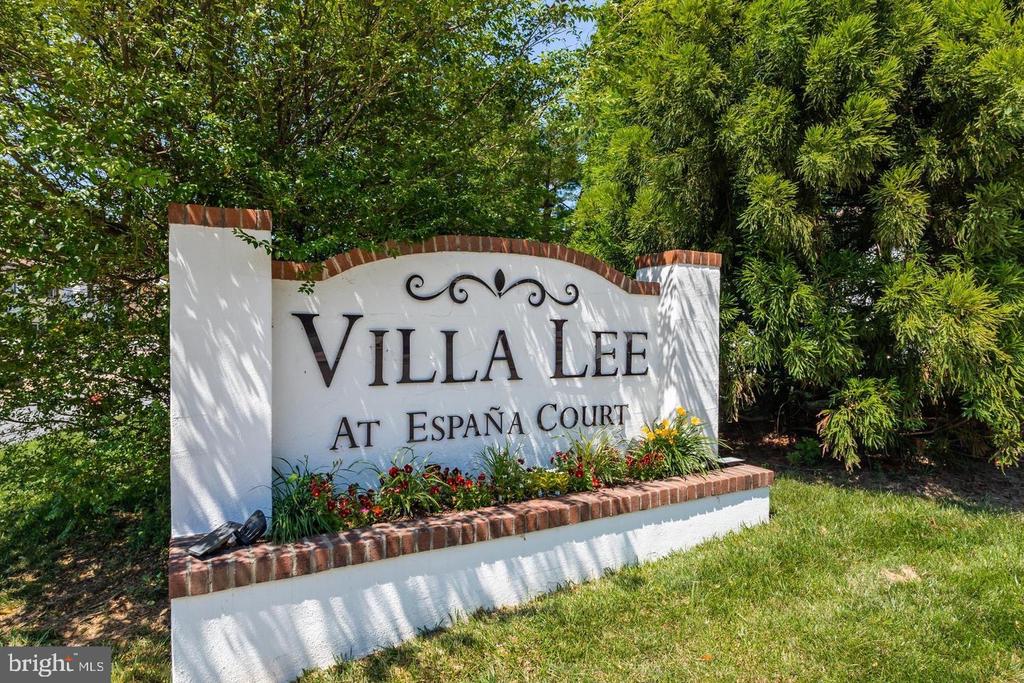 2921 ESPANA CT