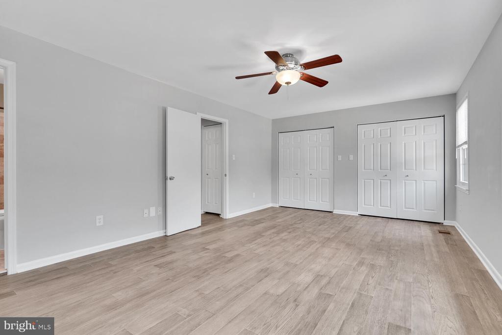 2921 ESPANA CT